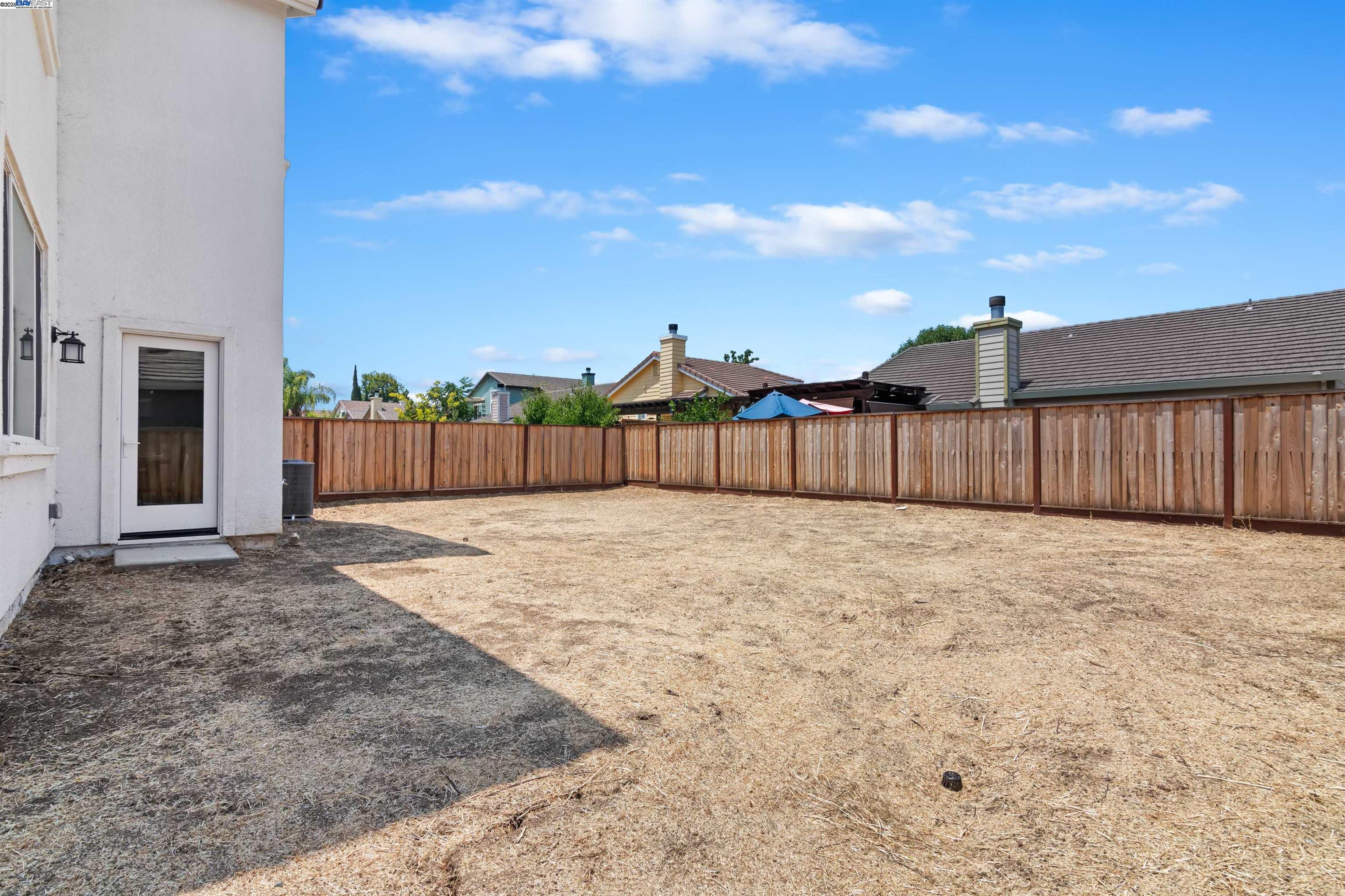 Detail Gallery Image 30 of 35 For 5161 Maniago Way, Antioch,  CA 94531 - 5 Beds | 3 Baths