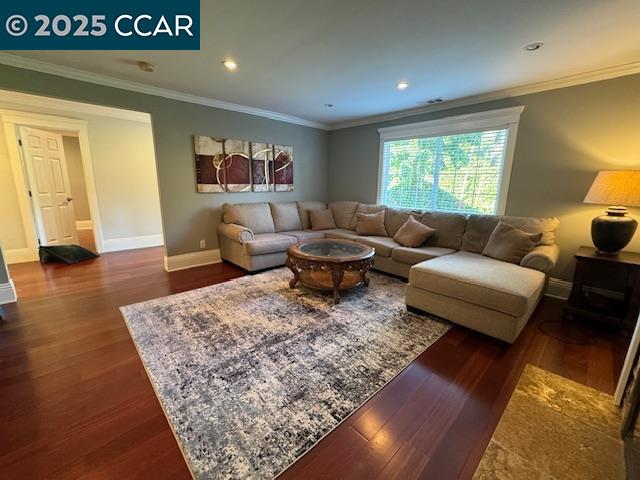 Detail Gallery Image 15 of 39 For 2527 Buena Vista Ave, Walnut Creek,  CA 94597 - 4 Beds | 3/1 Baths