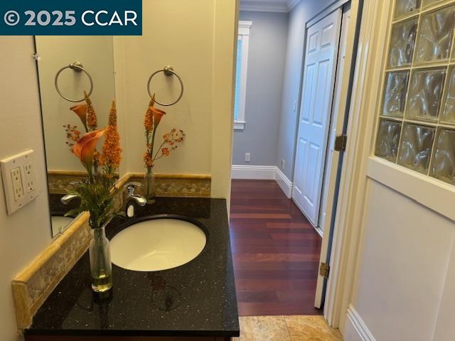 Detail Gallery Image 25 of 39 For 2527 Buena Vista Ave, Walnut Creek,  CA 94597 - 4 Beds | 3/1 Baths