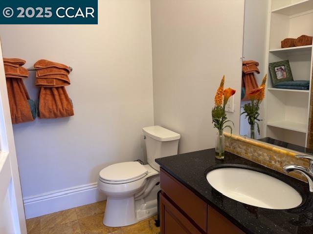 Detail Gallery Image 26 of 39 For 2527 Buena Vista Ave, Walnut Creek,  CA 94597 - 4 Beds | 3/1 Baths