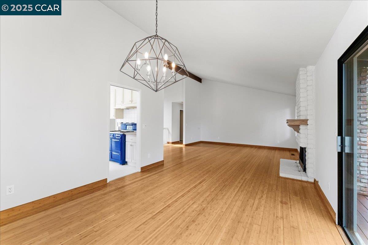 Detail Gallery Image 15 of 60 For 17 Powder Bowl Ct, Richmond,  CA 94803 - 4 Beds | 2/1 Baths
