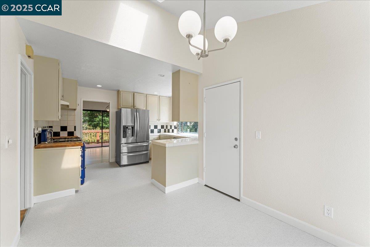 Detail Gallery Image 24 of 60 For 17 Powder Bowl Ct, Richmond,  CA 94803 - 4 Beds | 2/1 Baths