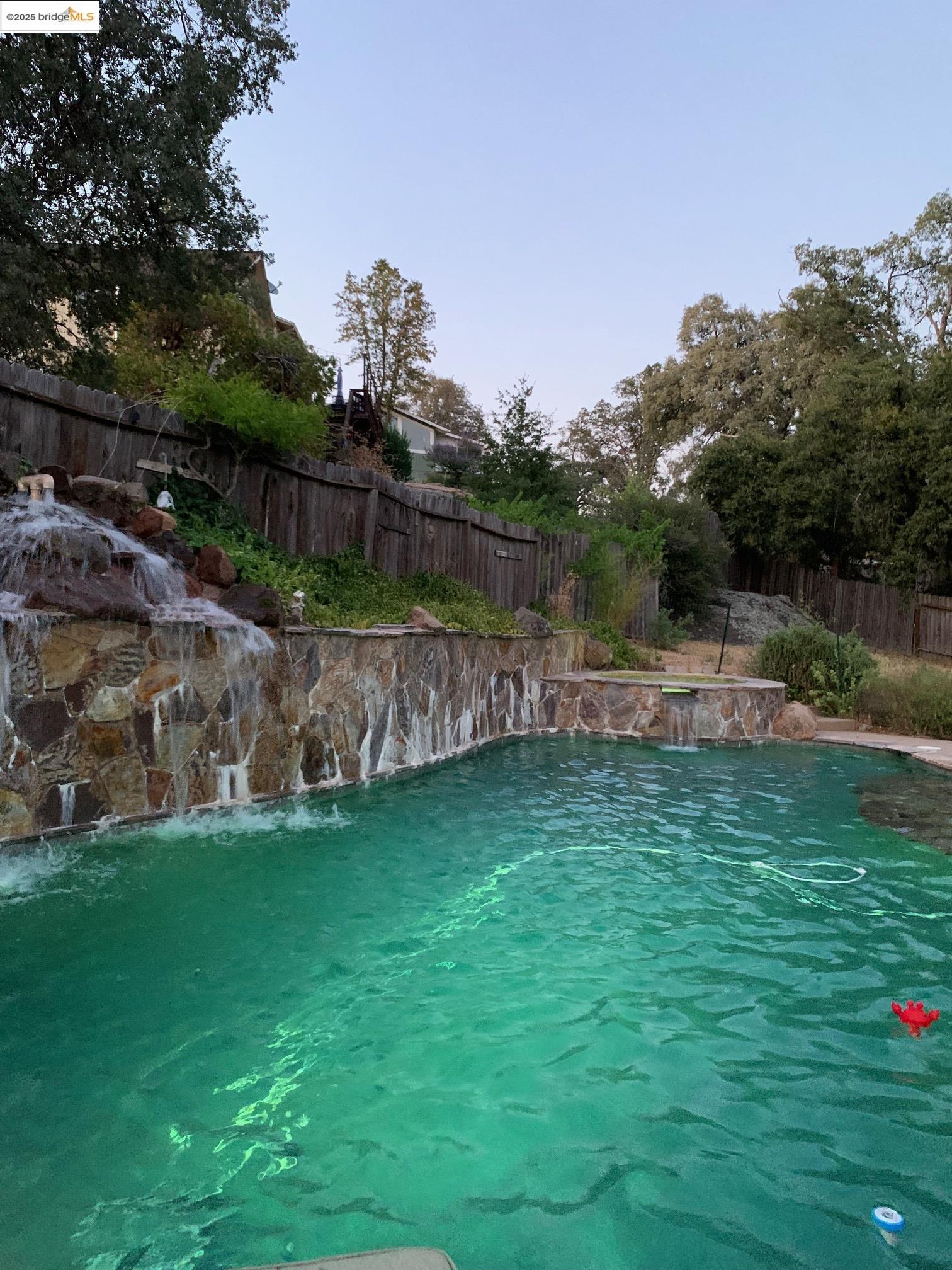 Detail Gallery Image 2 of 29 For 20670 W Willow Springs Dr, Soulsbyville,  CA 95372 - 3 Beds | 2/1 Baths