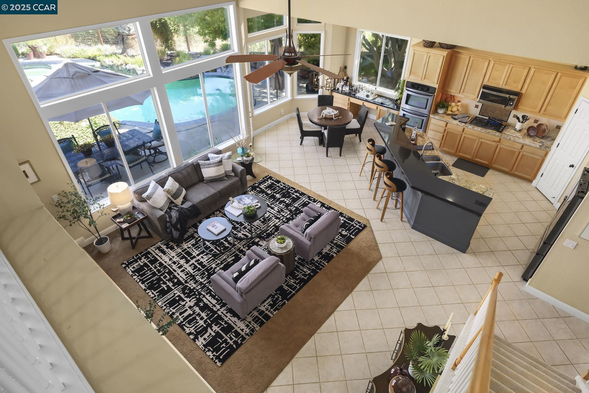 Detail Gallery Image 13 of 60 For 5351 Aspenwood Ct, Concord,  CA 94521 - 4 Beds | 3/1 Baths