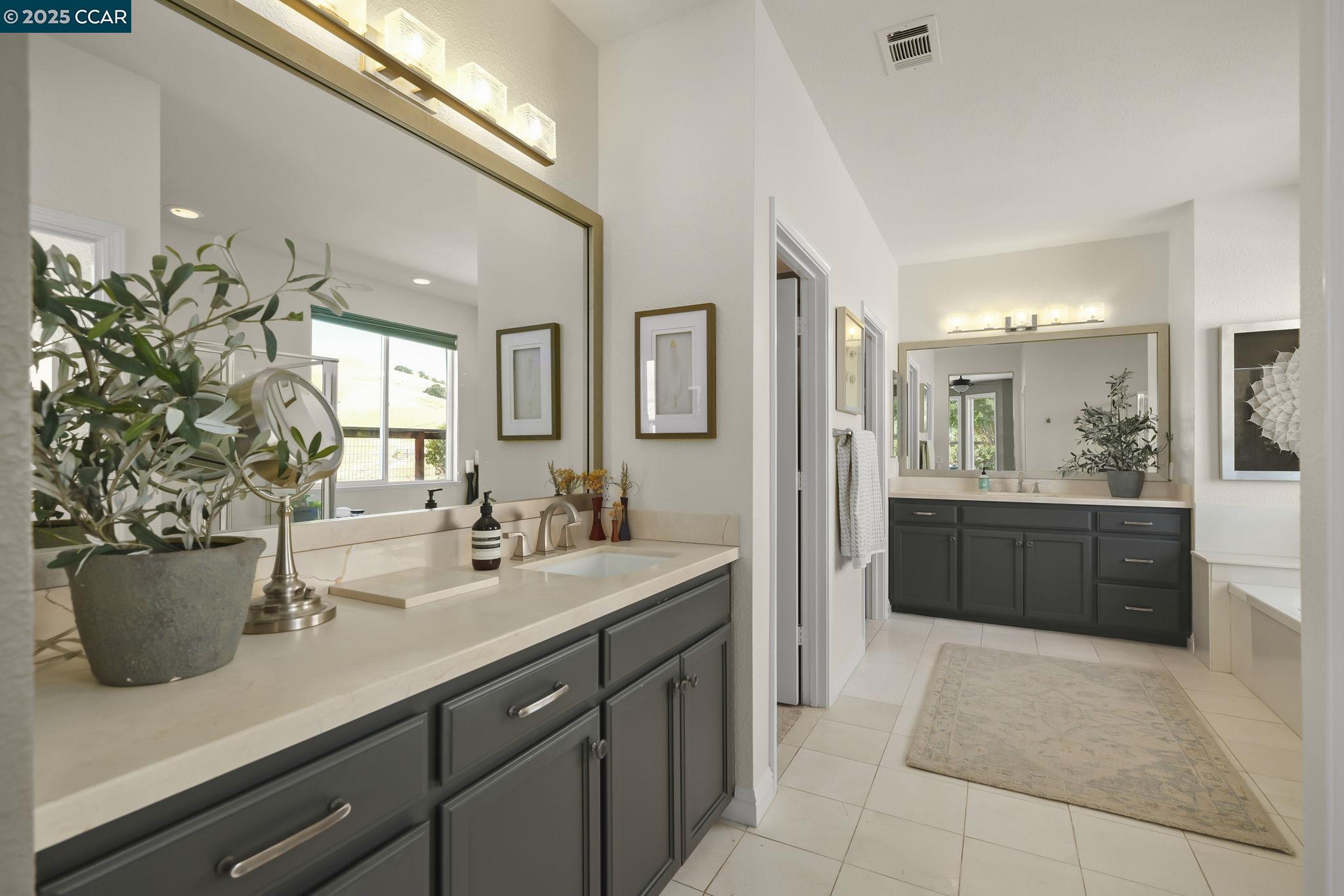 Detail Gallery Image 25 of 60 For 5351 Aspenwood Ct, Concord,  CA 94521 - 4 Beds | 3/1 Baths