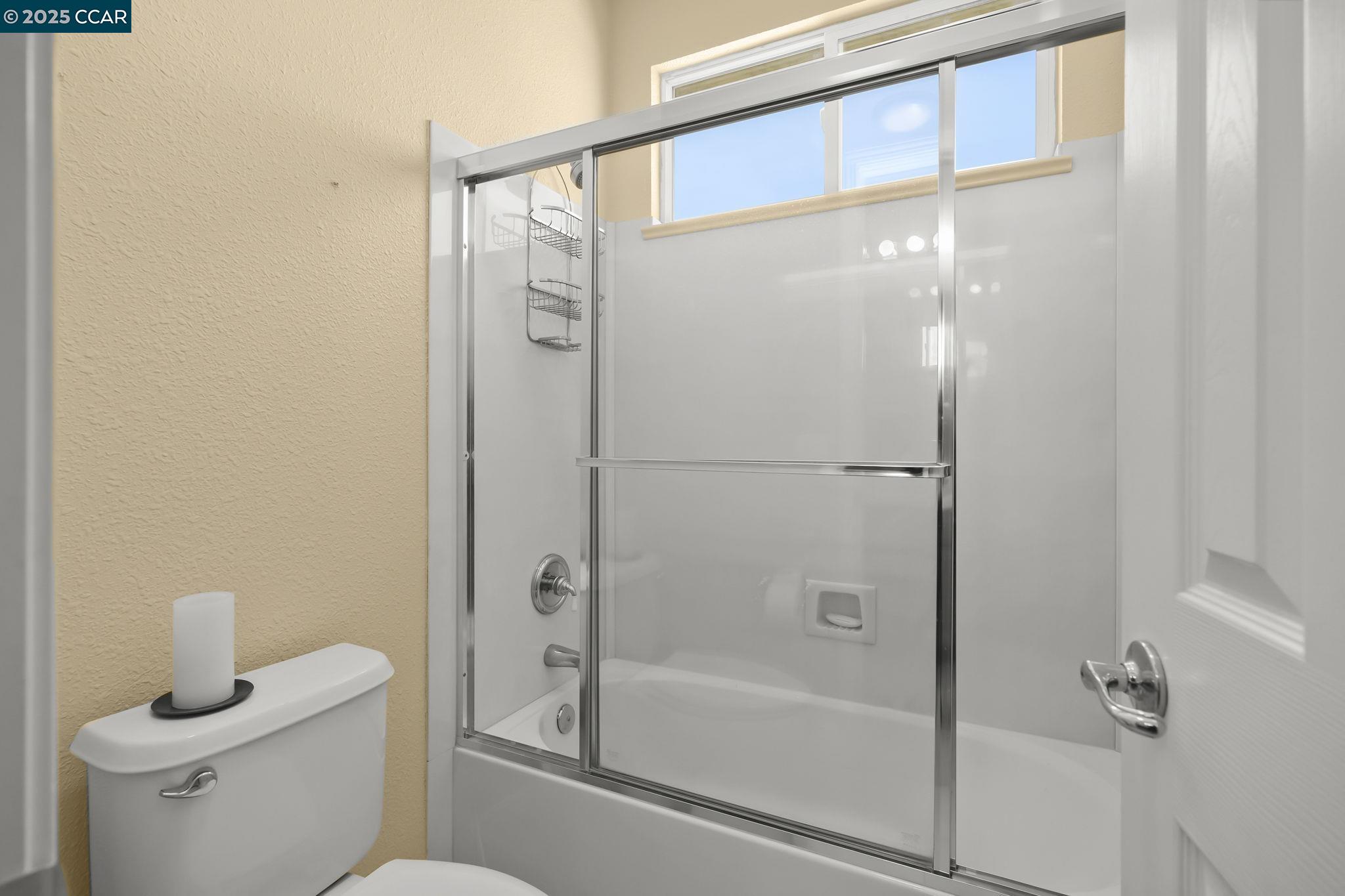 Detail Gallery Image 34 of 60 For 5351 Aspenwood Ct, Concord,  CA 94521 - 4 Beds | 3/1 Baths
