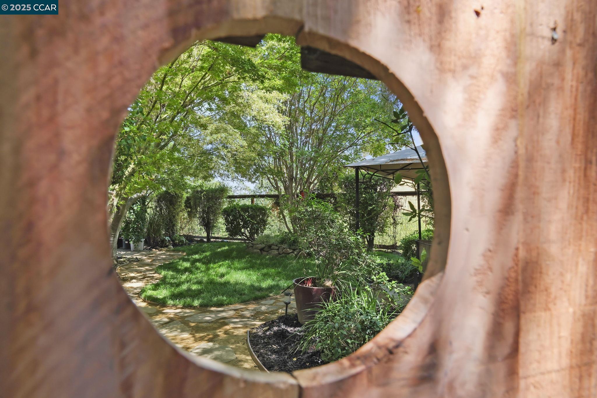 Detail Gallery Image 44 of 60 For 5351 Aspenwood Ct, Concord,  CA 94521 - 4 Beds | 3/1 Baths