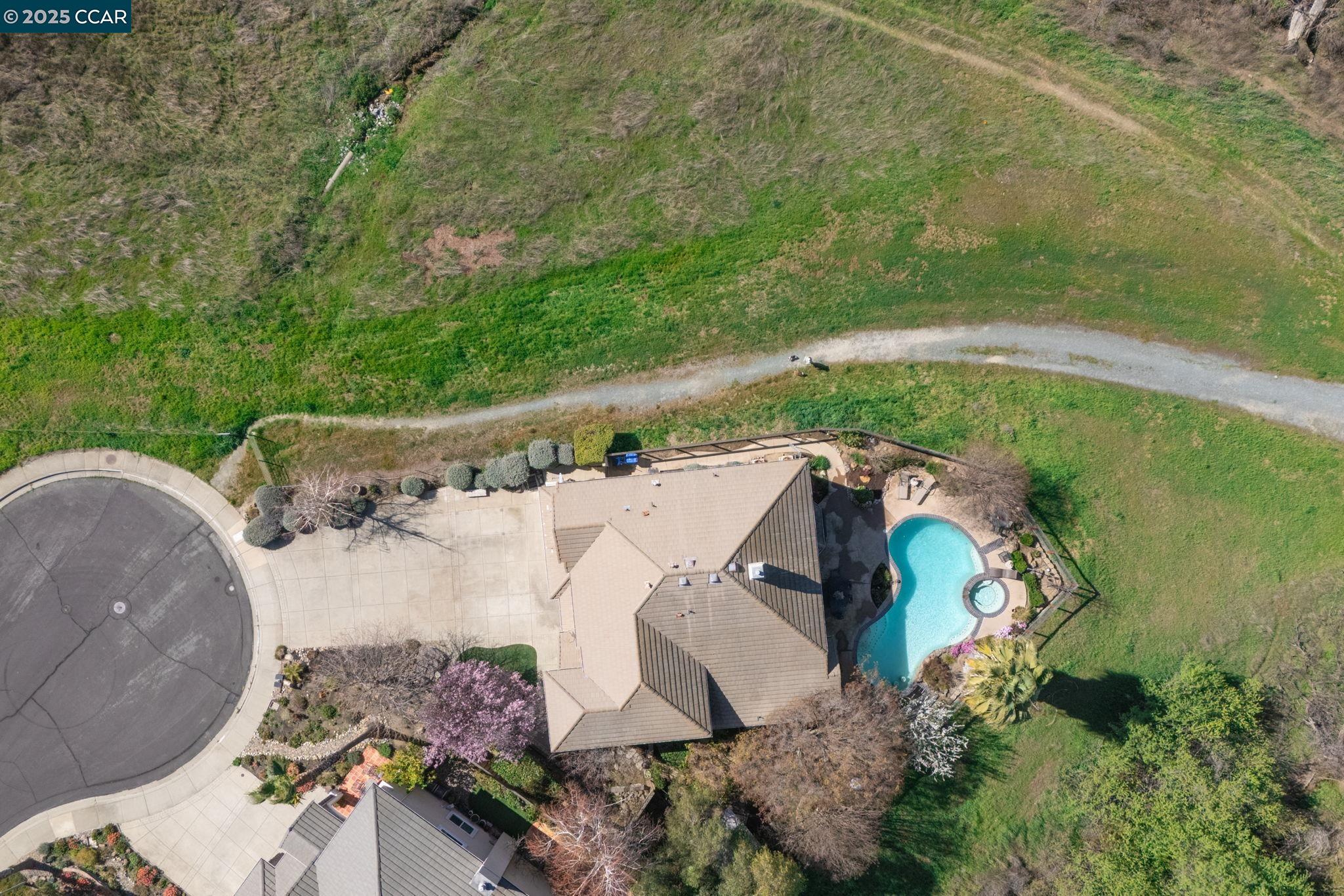 Detail Gallery Image 51 of 60 For 5351 Aspenwood Ct, Concord,  CA 94521 - 4 Beds | 3/1 Baths