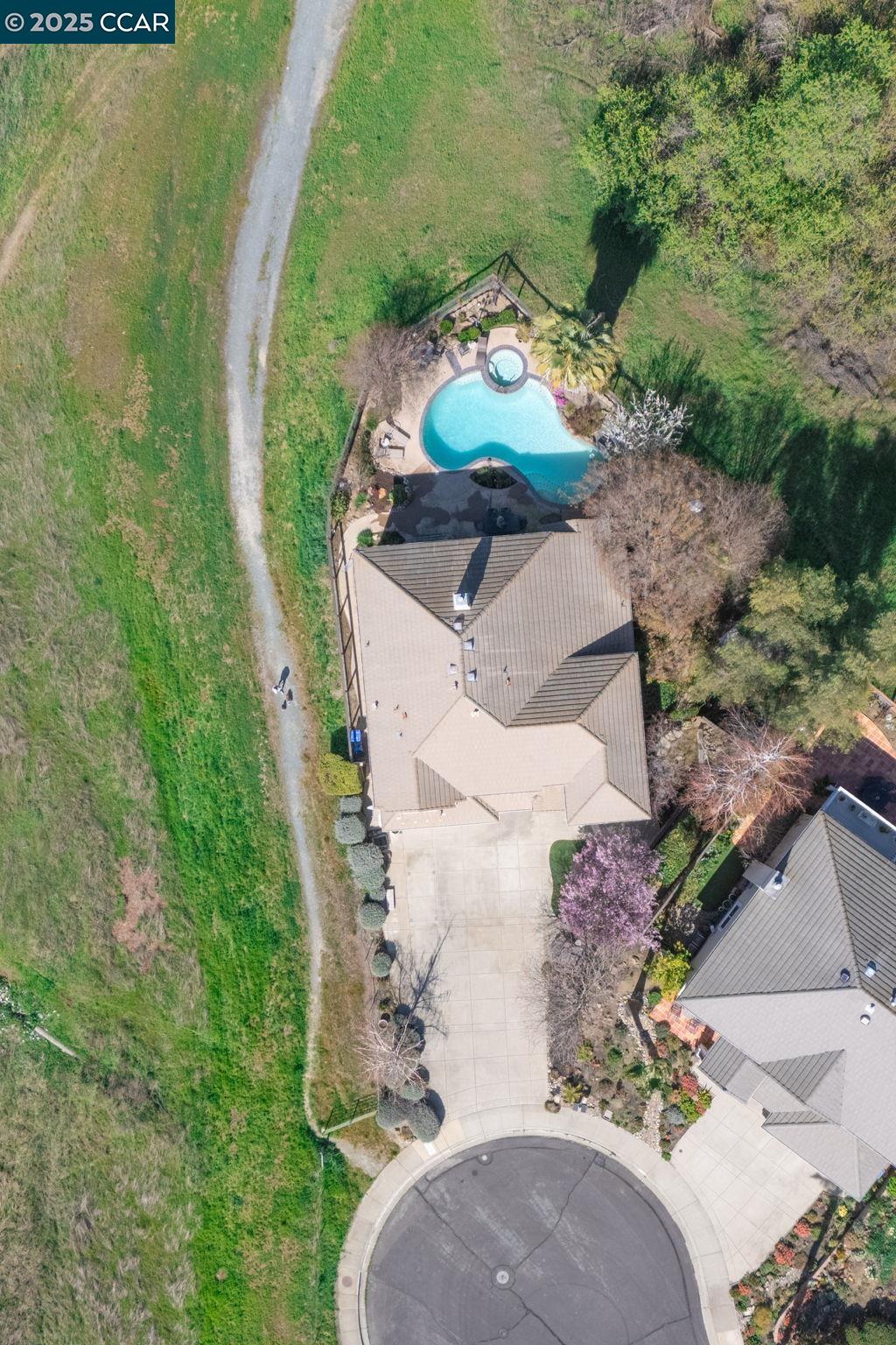 Detail Gallery Image 54 of 60 For 5351 Aspenwood Ct, Concord,  CA 94521 - 4 Beds | 3/1 Baths