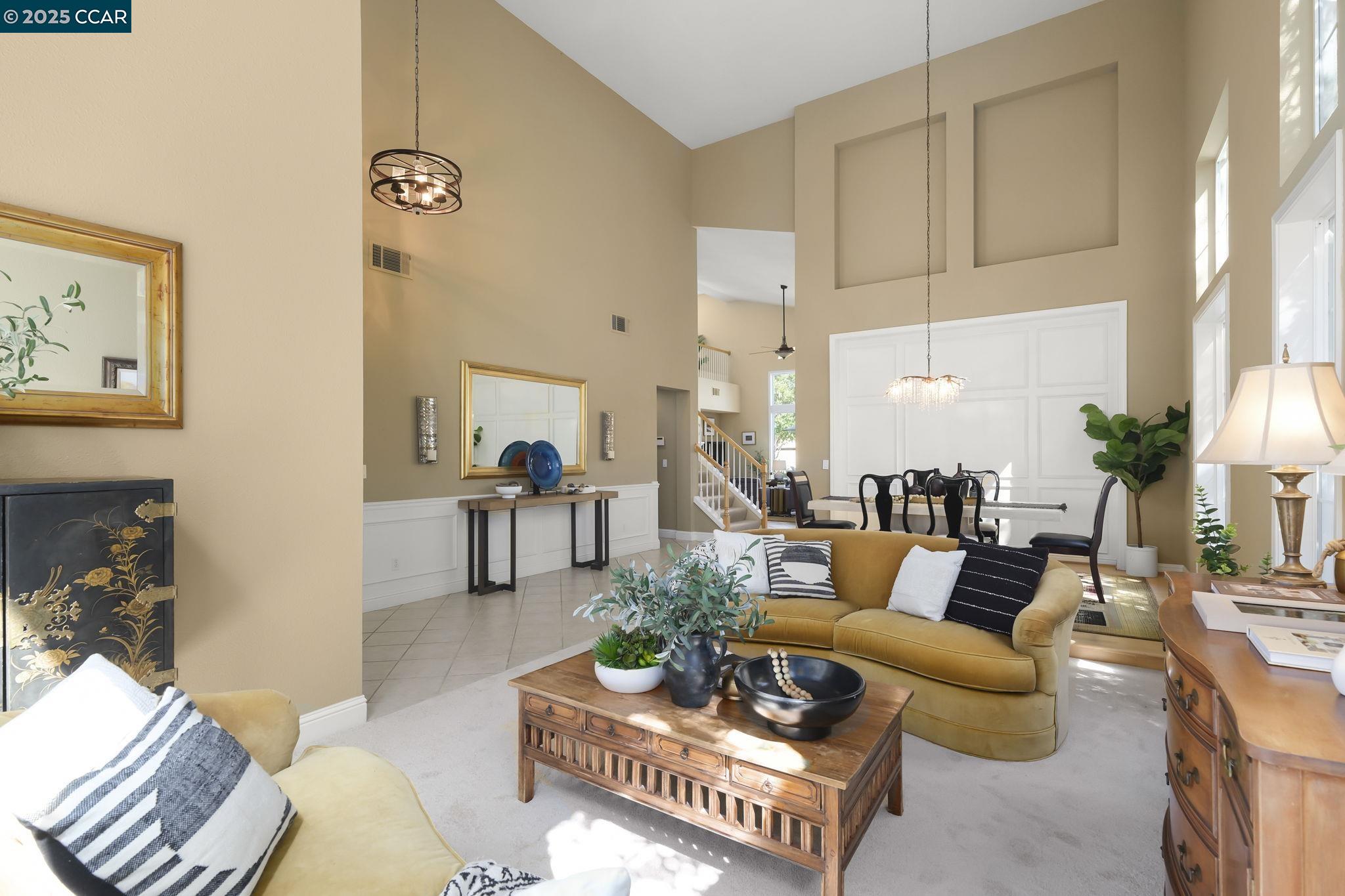 Detail Gallery Image 9 of 60 For 5351 Aspenwood Ct, Concord,  CA 94521 - 4 Beds | 3/1 Baths