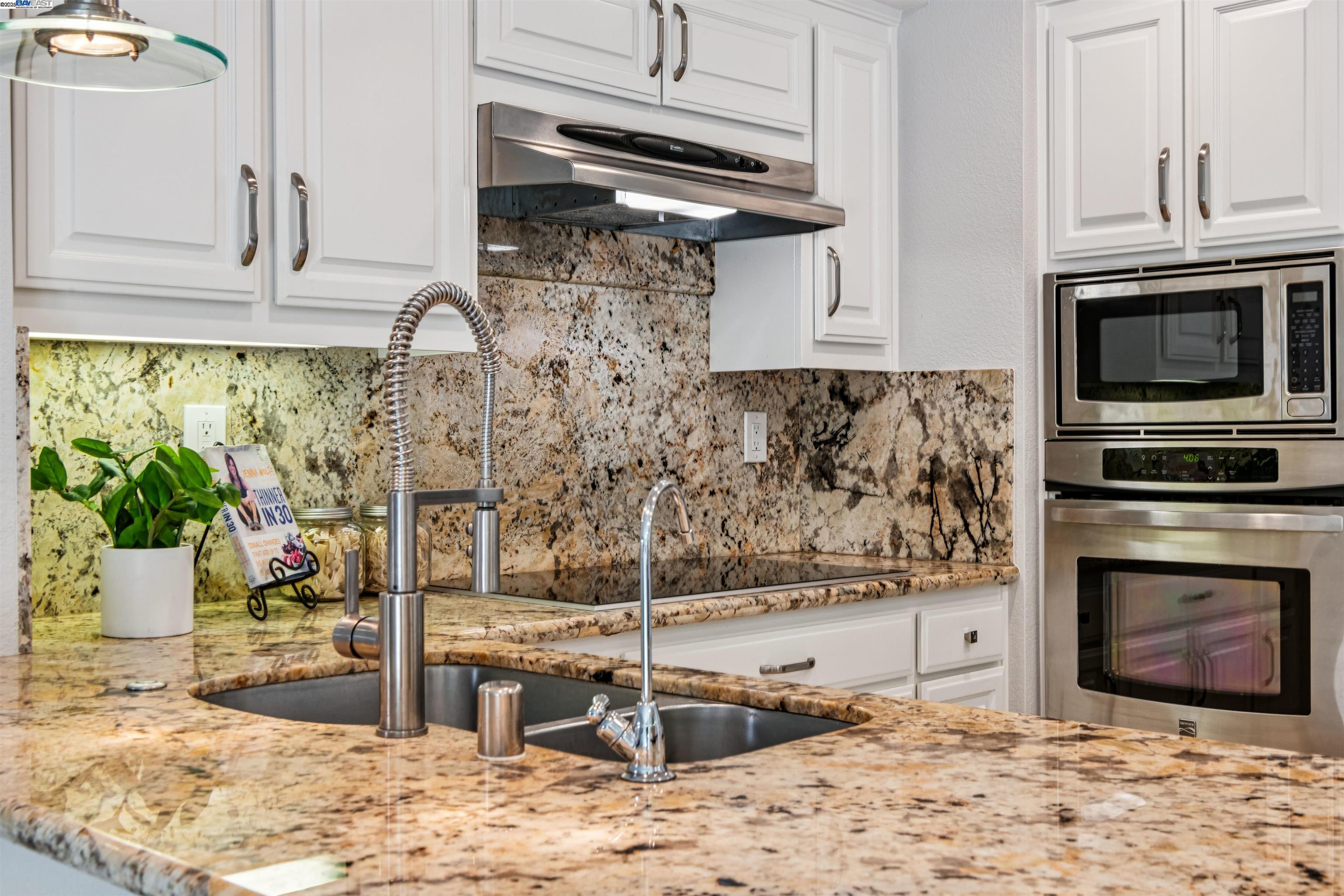 Detail Gallery Image 11 of 60 For 6321 Camino Del Lago, Pleasanton,  CA 94566 - 4 Beds | 2/1 Baths