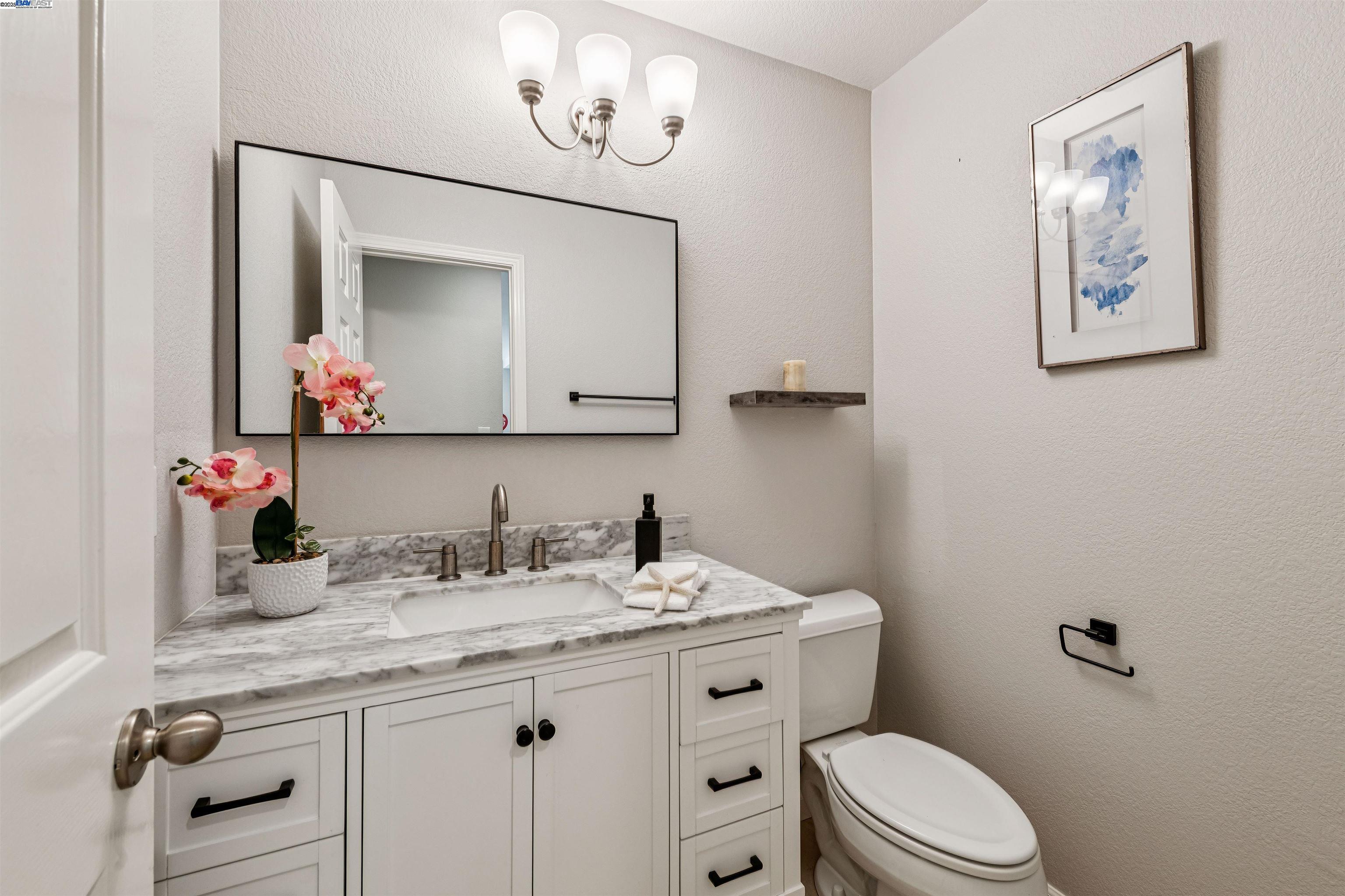 Detail Gallery Image 20 of 60 For 6321 Camino Del Lago, Pleasanton,  CA 94566 - 4 Beds | 2/1 Baths