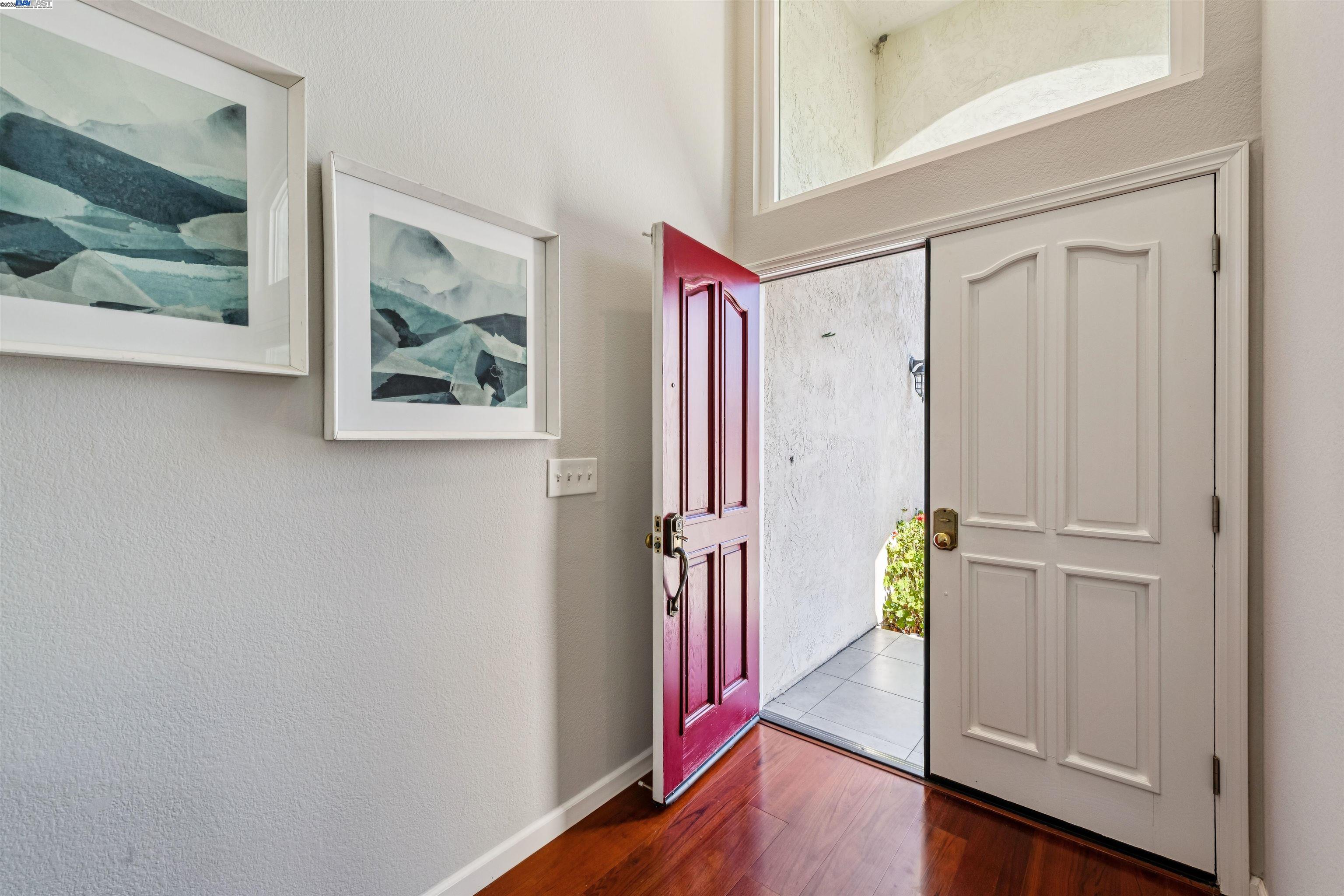 Detail Gallery Image 24 of 60 For 6321 Camino Del Lago, Pleasanton,  CA 94566 - 4 Beds | 2/1 Baths