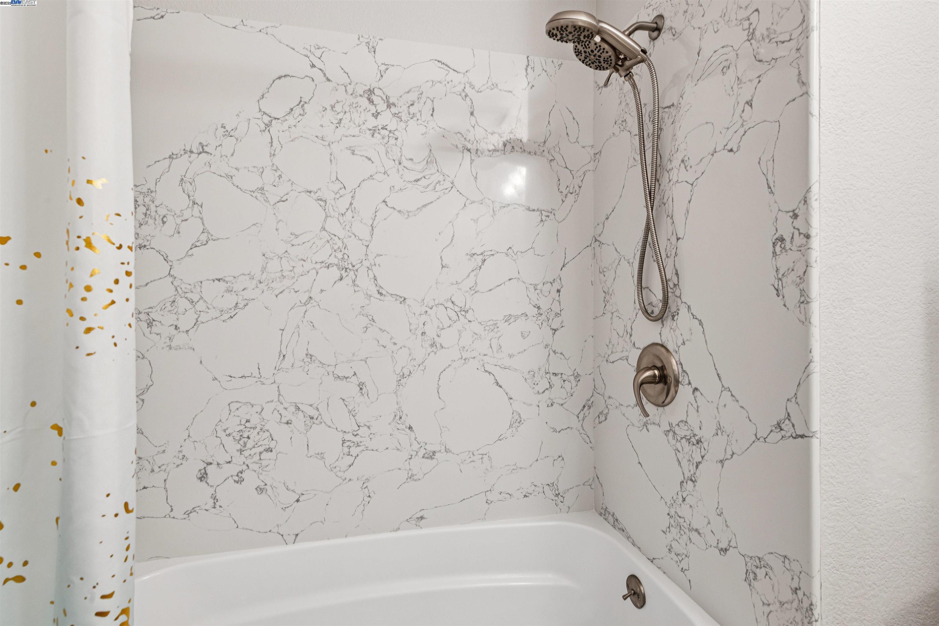 Detail Gallery Image 36 of 60 For 6321 Camino Del Lago, Pleasanton,  CA 94566 - 4 Beds | 2/1 Baths