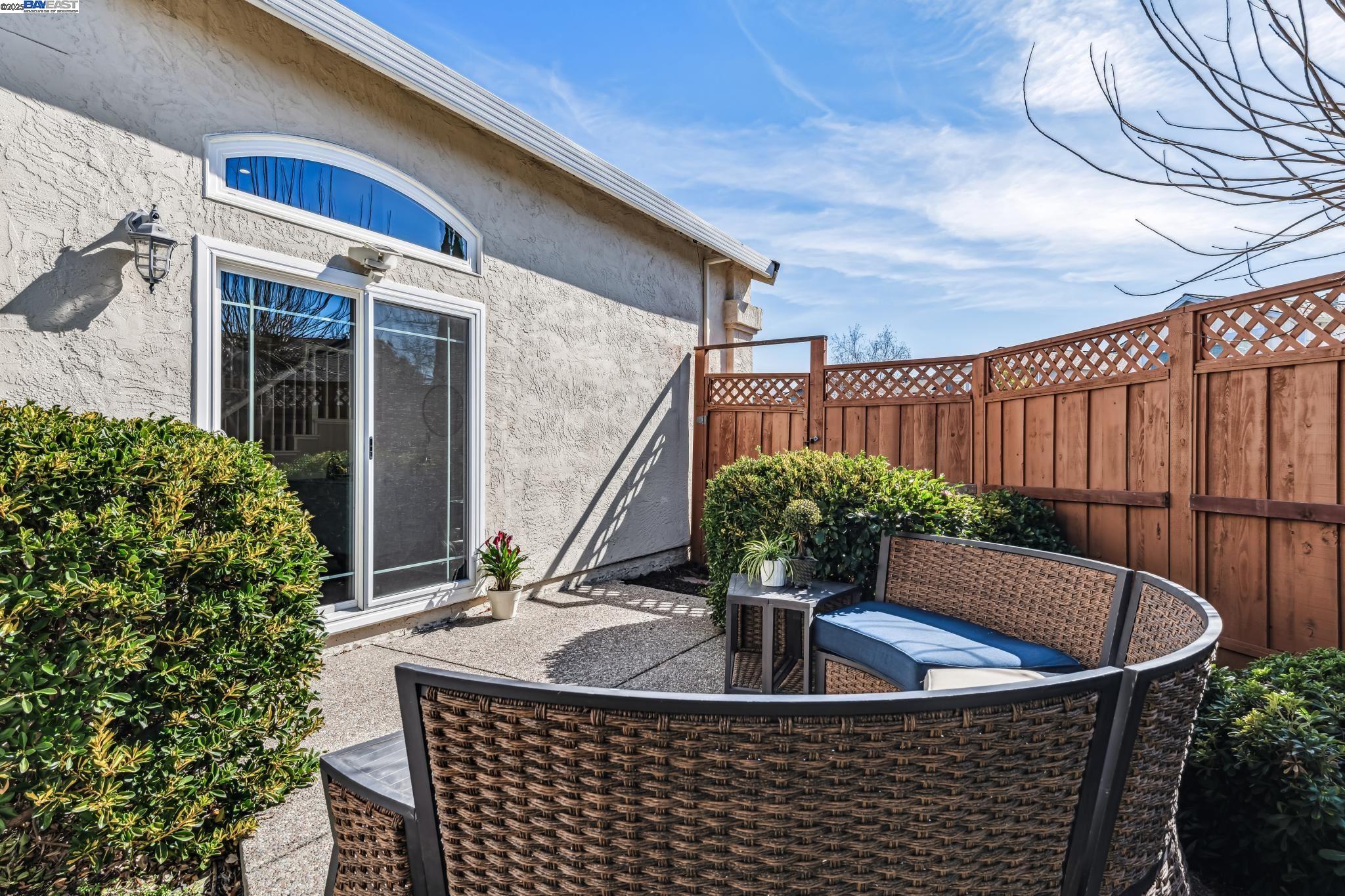 Detail Gallery Image 50 of 60 For 6321 Camino Del Lago, Pleasanton,  CA 94566 - 4 Beds | 2/1 Baths