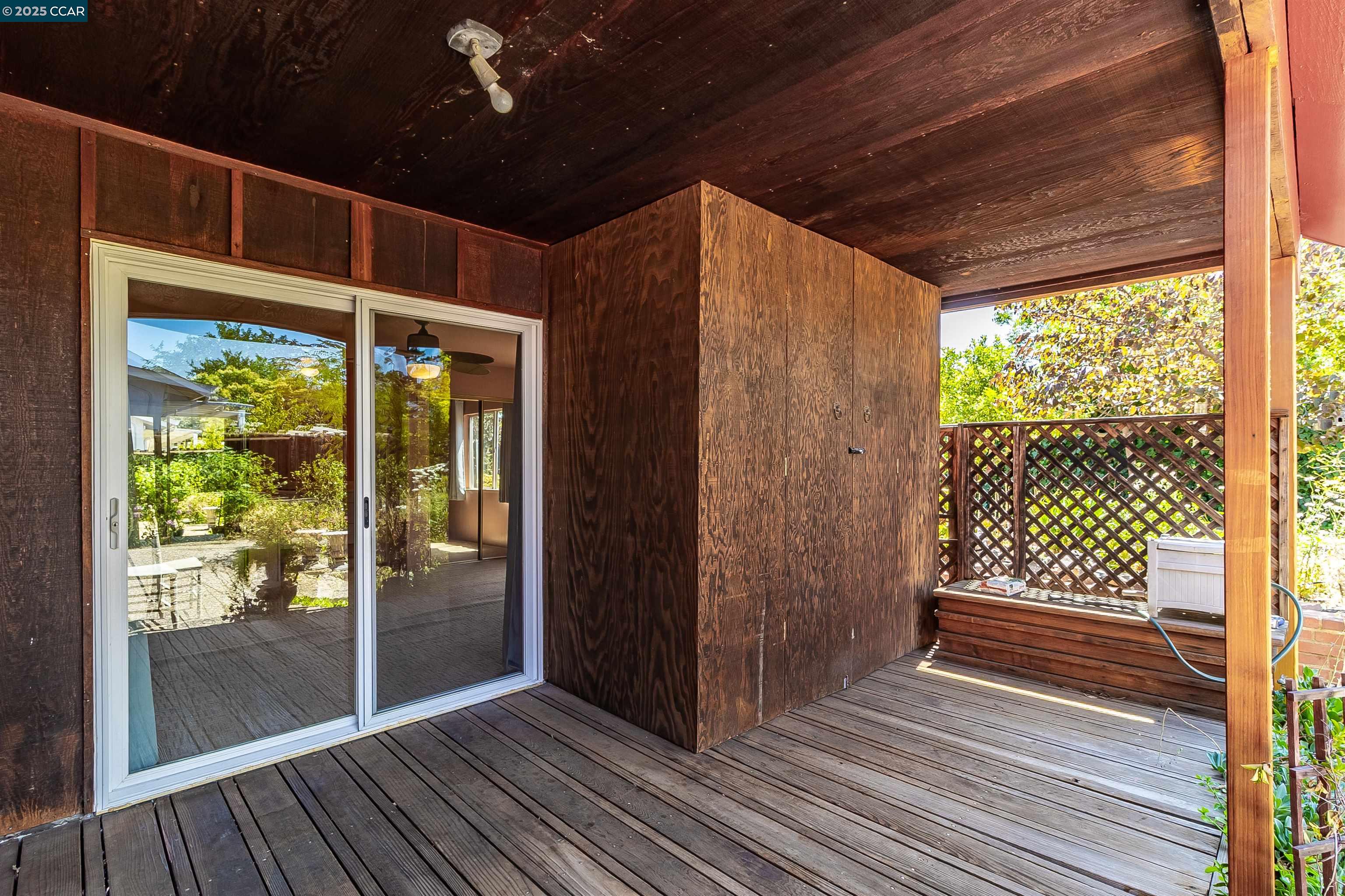 Detail Gallery Image 36 of 60 For 1878 Denkinger Rd, Concord,  CA 94521 - 4 Beds | 3/1 Baths