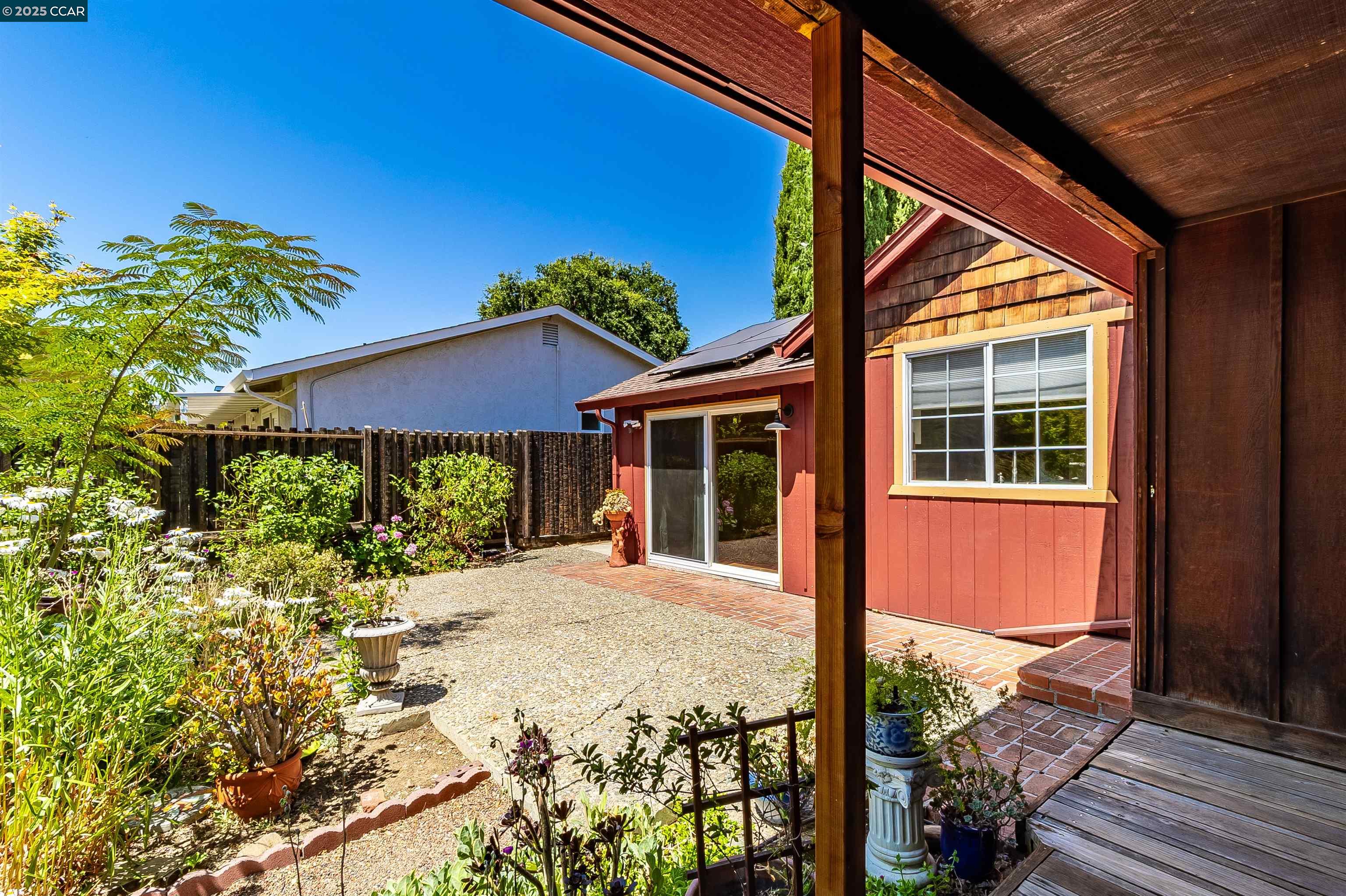 Detail Gallery Image 37 of 60 For 1878 Denkinger Rd, Concord,  CA 94521 - 4 Beds | 3/1 Baths
