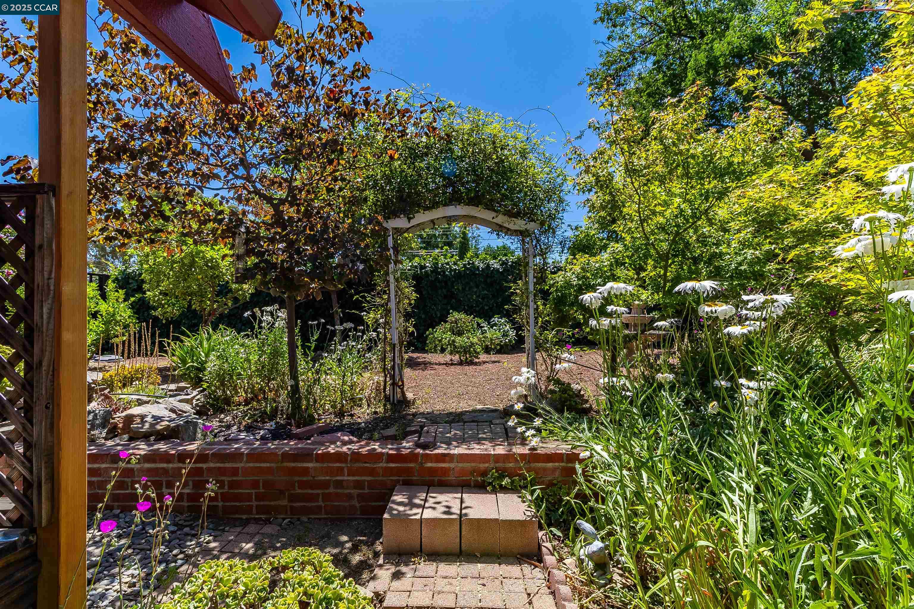 Detail Gallery Image 39 of 60 For 1878 Denkinger Rd, Concord,  CA 94521 - 4 Beds | 3/1 Baths
