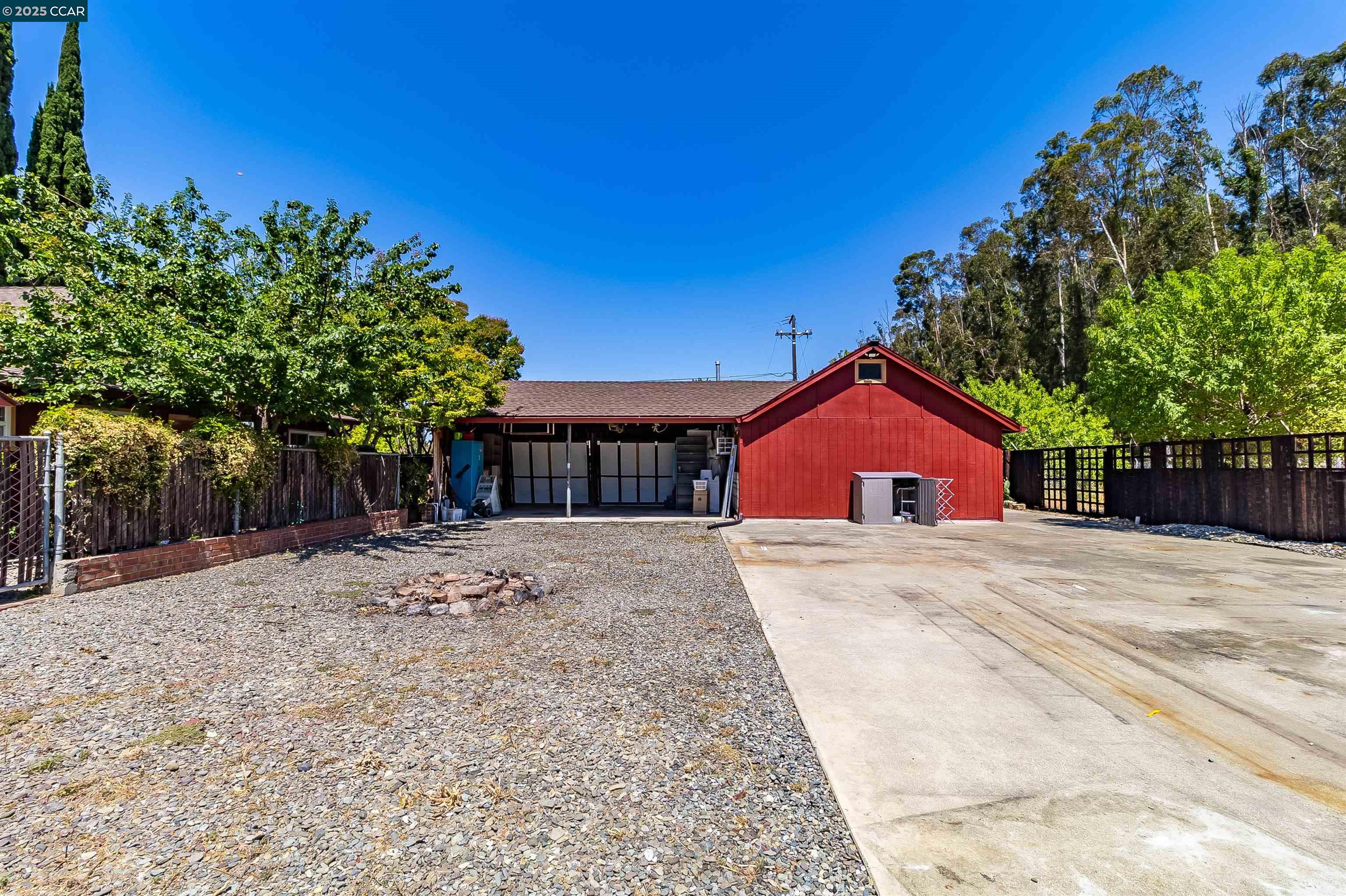 Detail Gallery Image 53 of 60 For 1878 Denkinger Rd, Concord,  CA 94521 - 4 Beds | 3/1 Baths