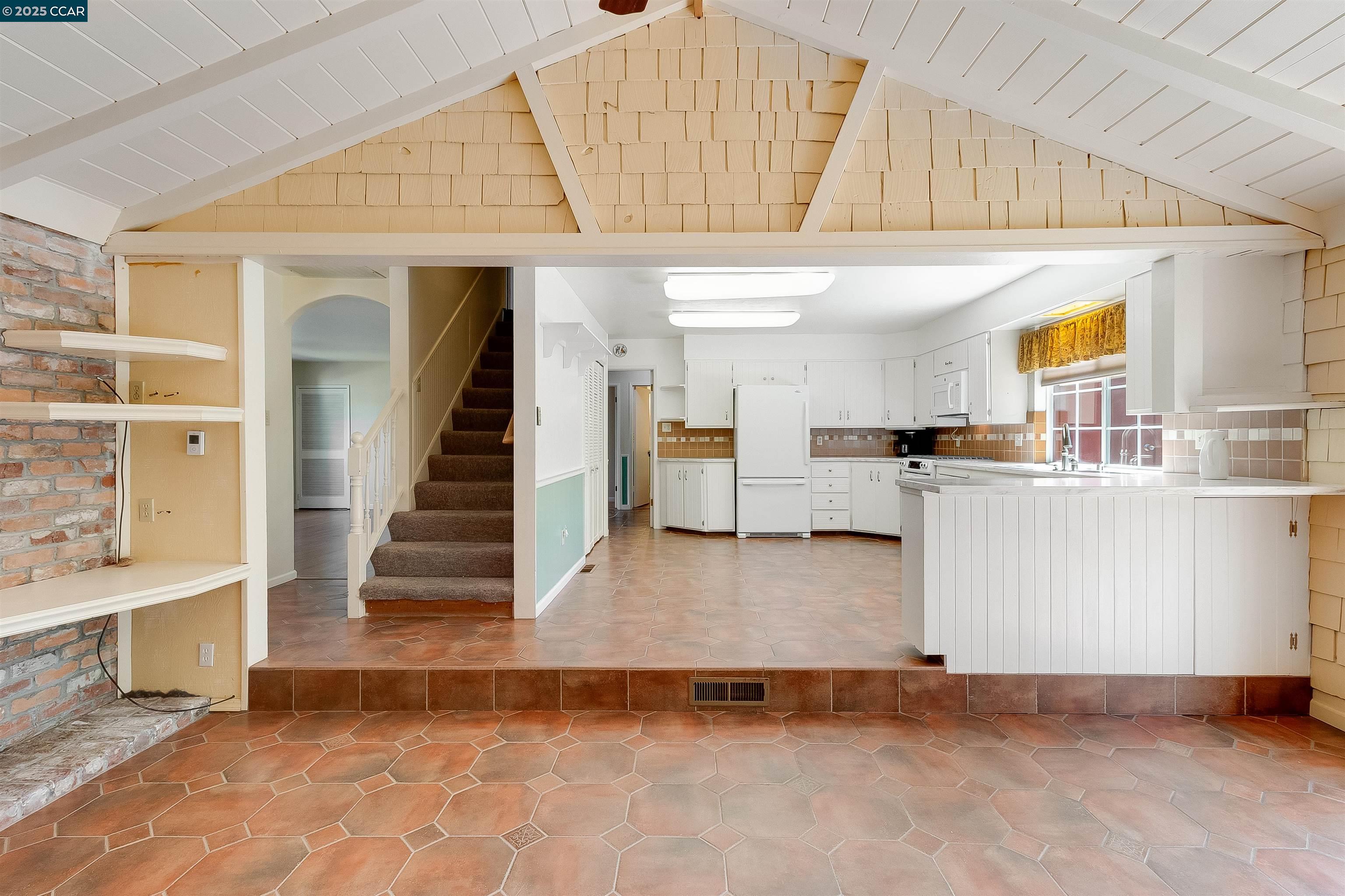 Detail Gallery Image 9 of 60 For 1878 Denkinger Rd, Concord,  CA 94521 - 4 Beds | 3/1 Baths