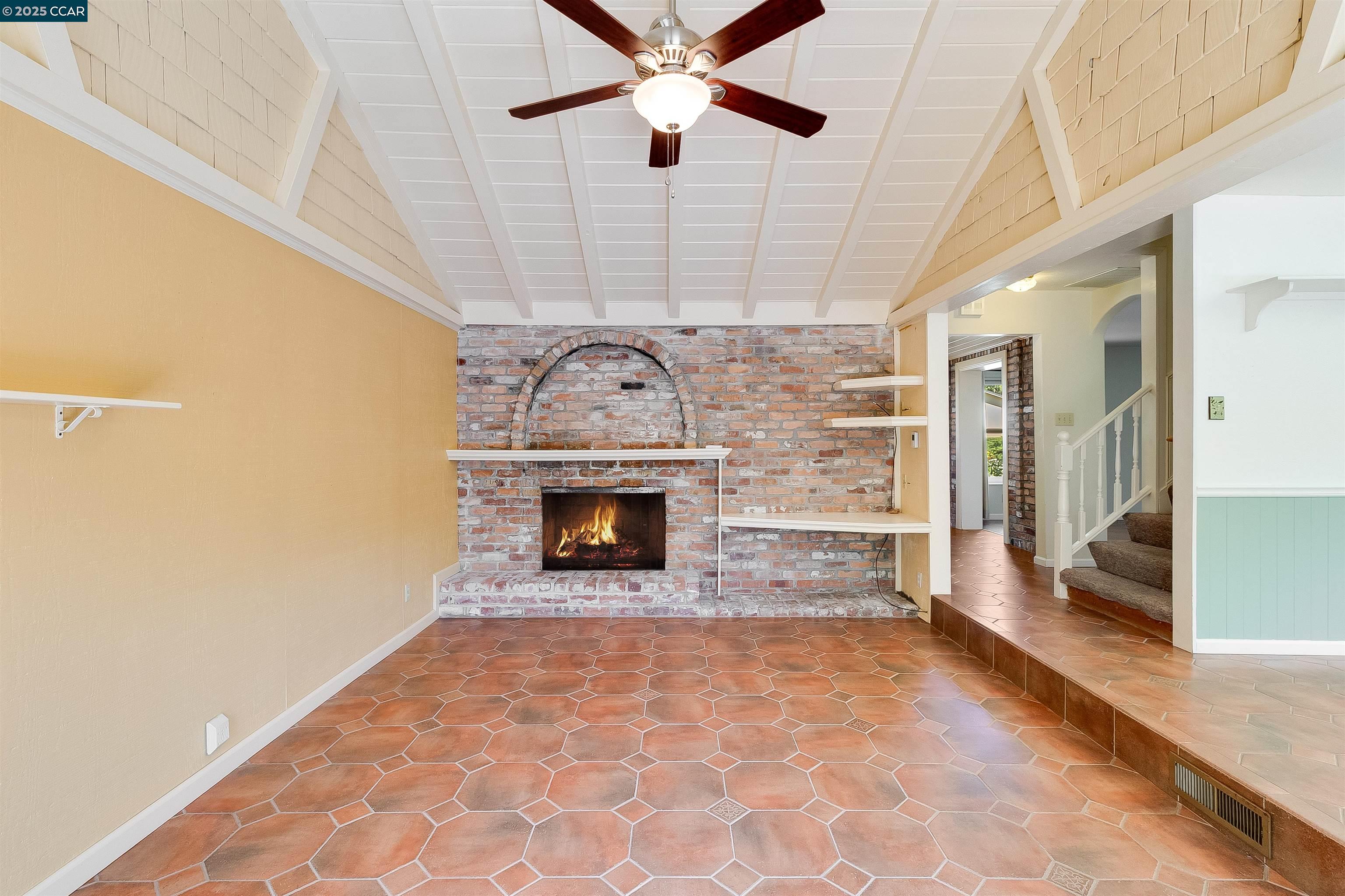 Detail Gallery Image 10 of 60 For 1878 Denkinger Rd, Concord,  CA 94521 - 4 Beds | 3/1 Baths