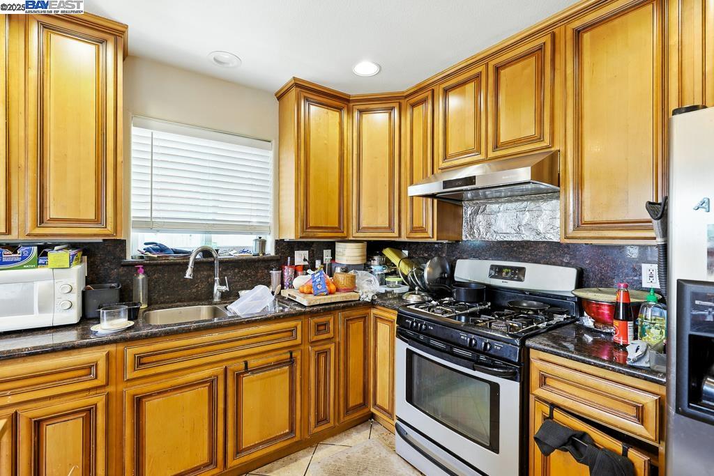 Detail Gallery Image 42 of 50 For 2593 62nd Ave, Oakland,  CA 94605 - – Beds | – Baths