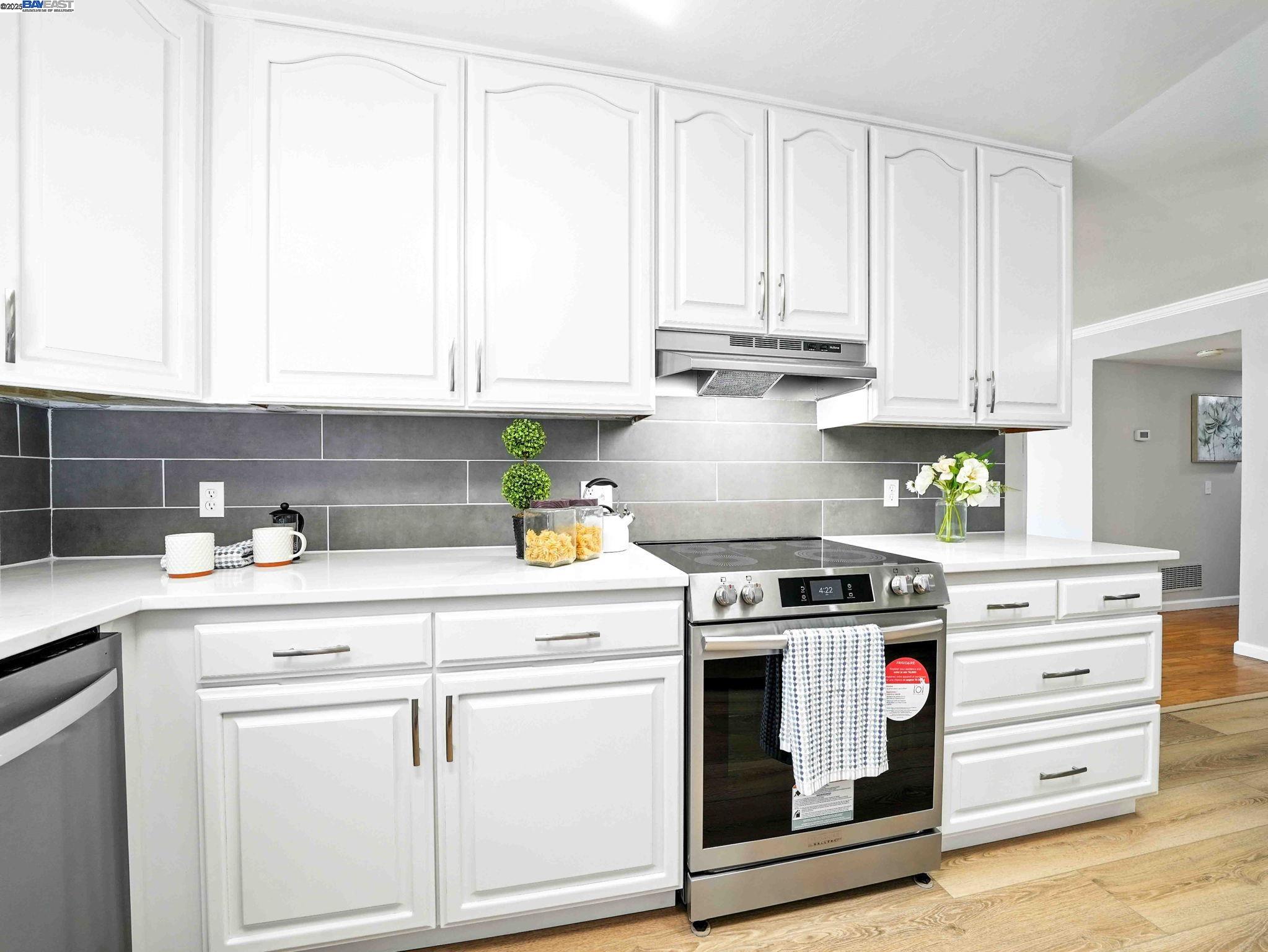 Detail Gallery Image 15 of 38 For 6252 Escallonia Ct, Newark,  CA 94560 - 3 Beds | 2 Baths