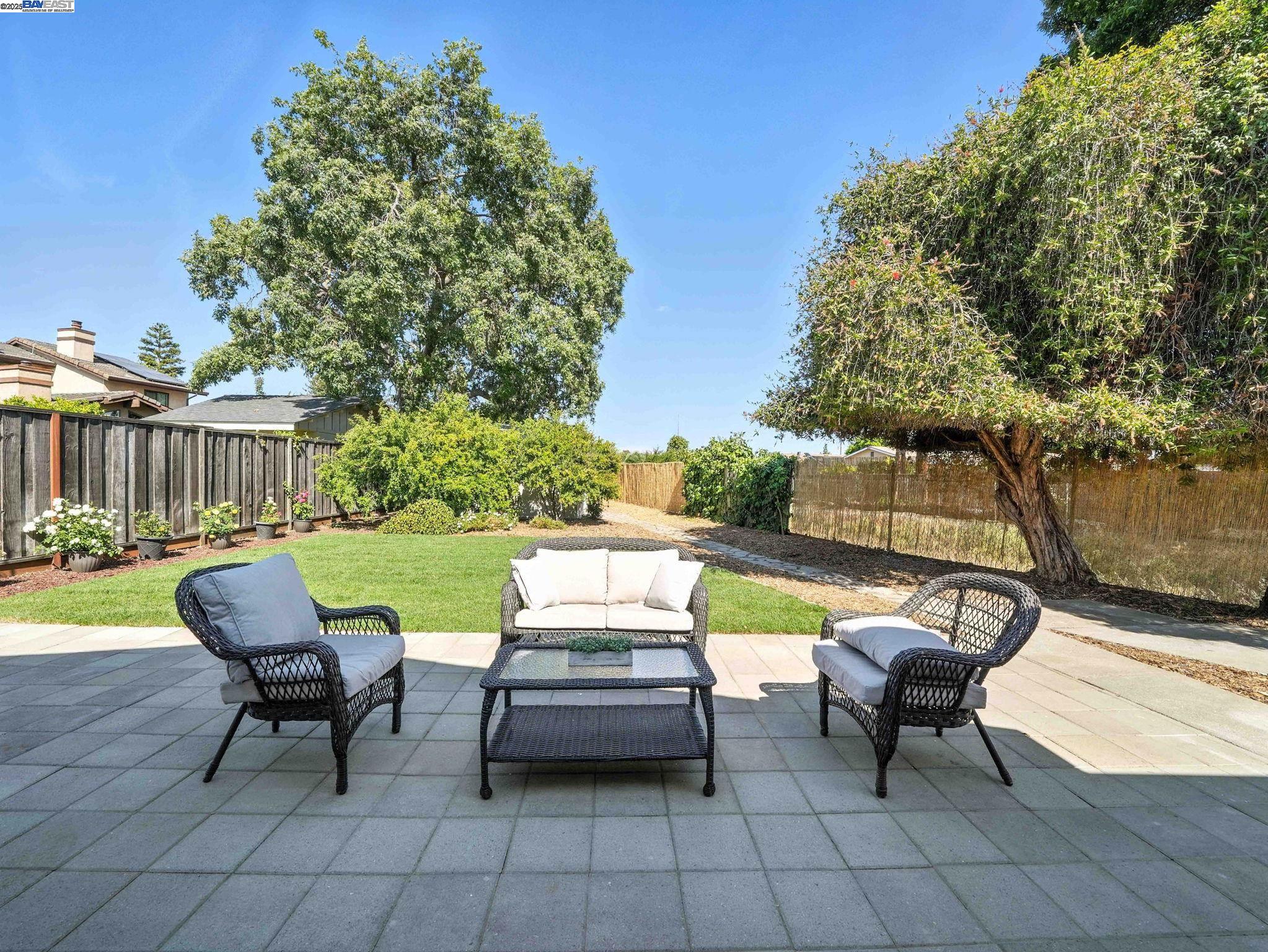 Detail Gallery Image 30 of 38 For 6252 Escallonia Ct, Newark,  CA 94560 - 3 Beds | 2 Baths