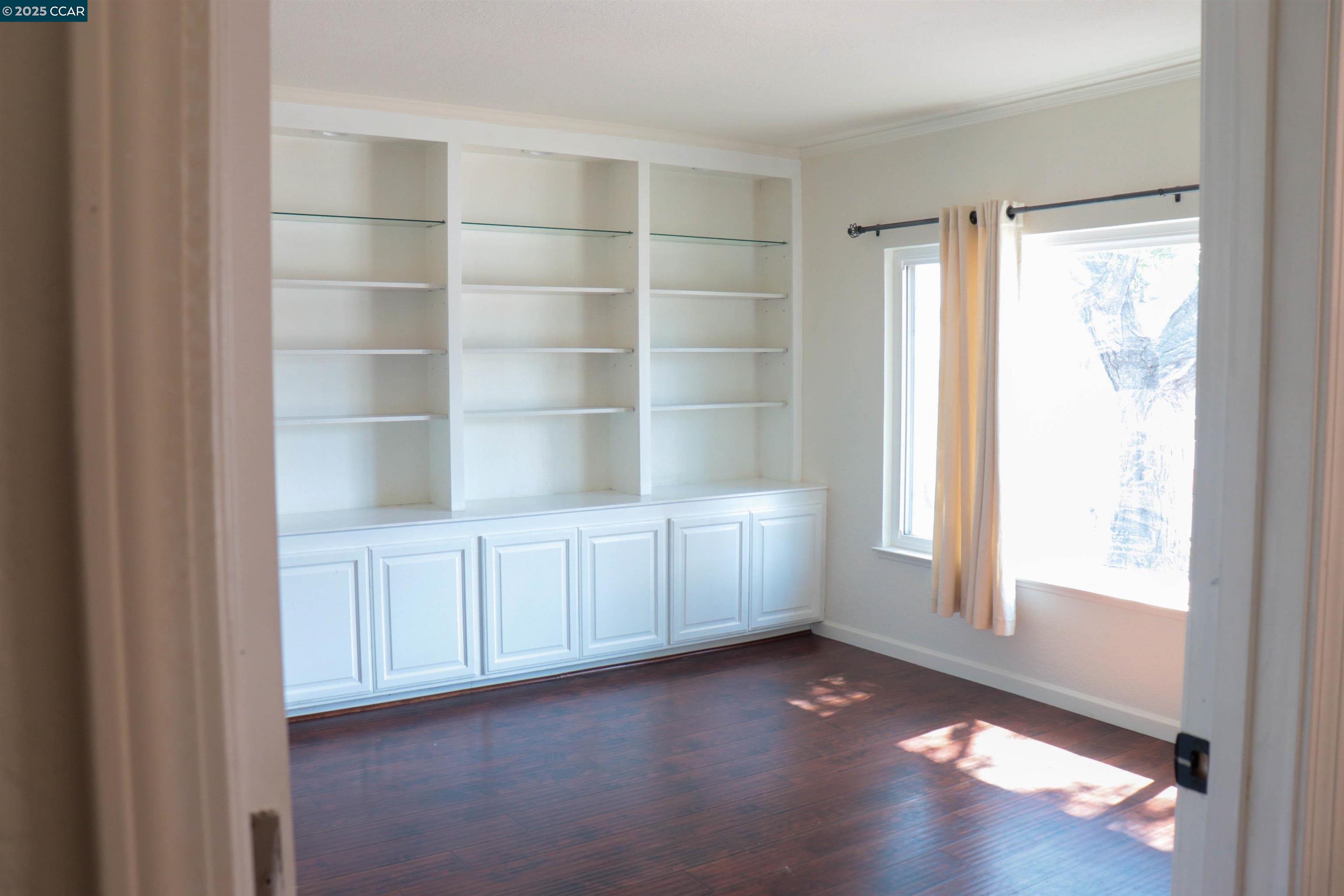 Detail Gallery Image 14 of 46 For 3804 Malibu, Pittsburg,  CA 94565 - 4 Beds | 2 Baths