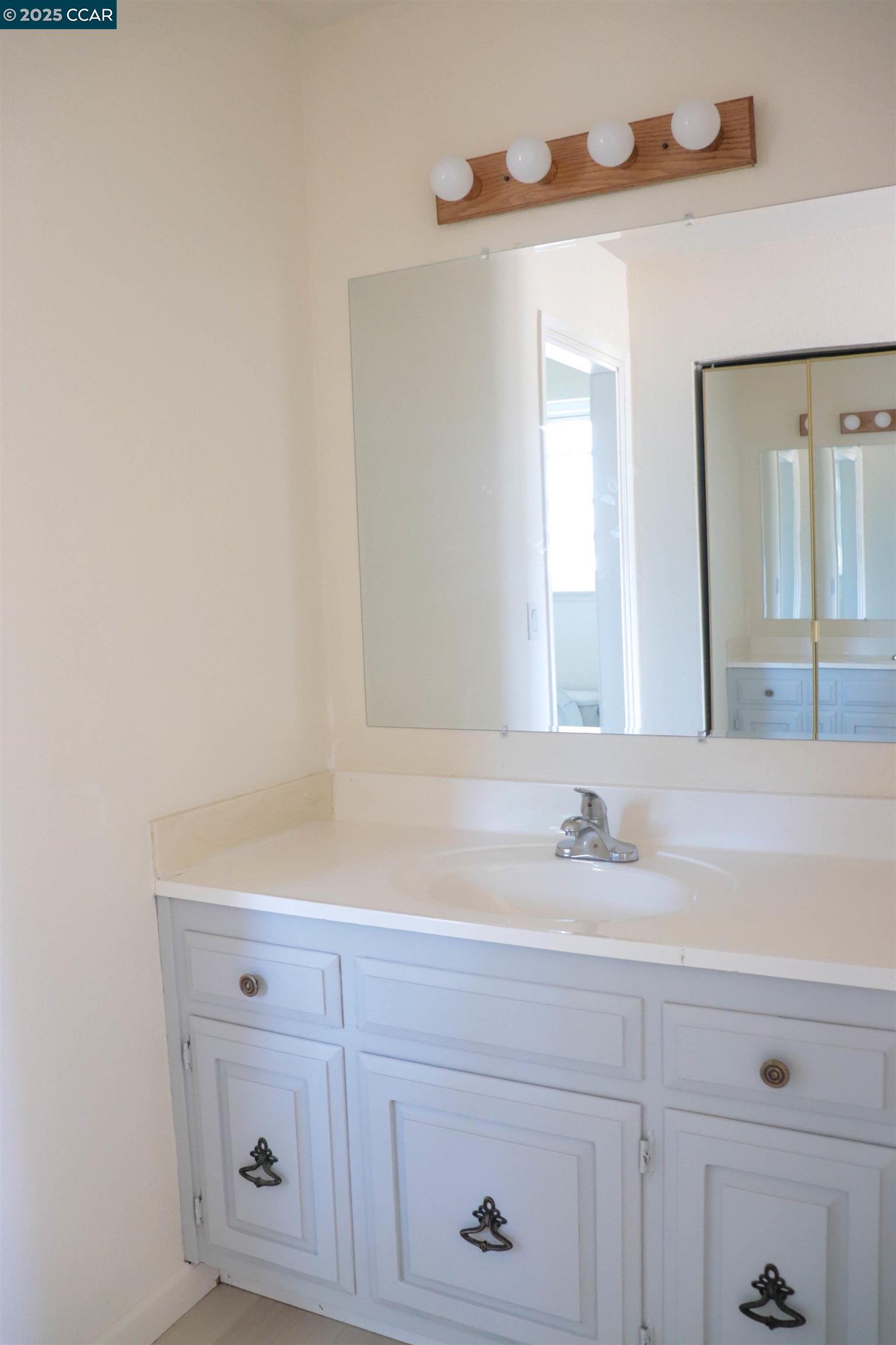 Detail Gallery Image 36 of 46 For 3804 Malibu, Pittsburg,  CA 94565 - 4 Beds | 2 Baths