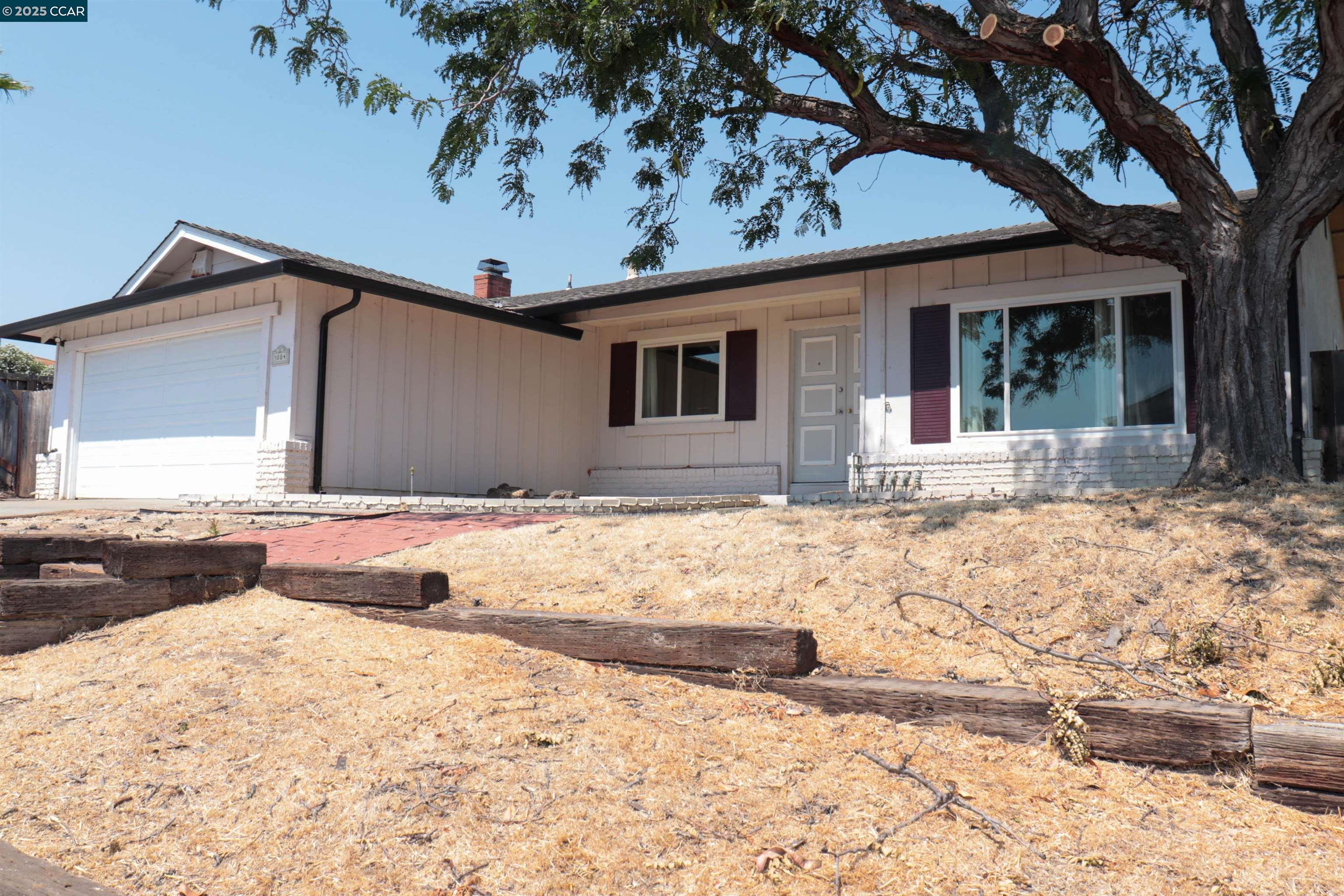 Detail Gallery Image 7 of 46 For 3804 Malibu, Pittsburg,  CA 94565 - 4 Beds | 2 Baths