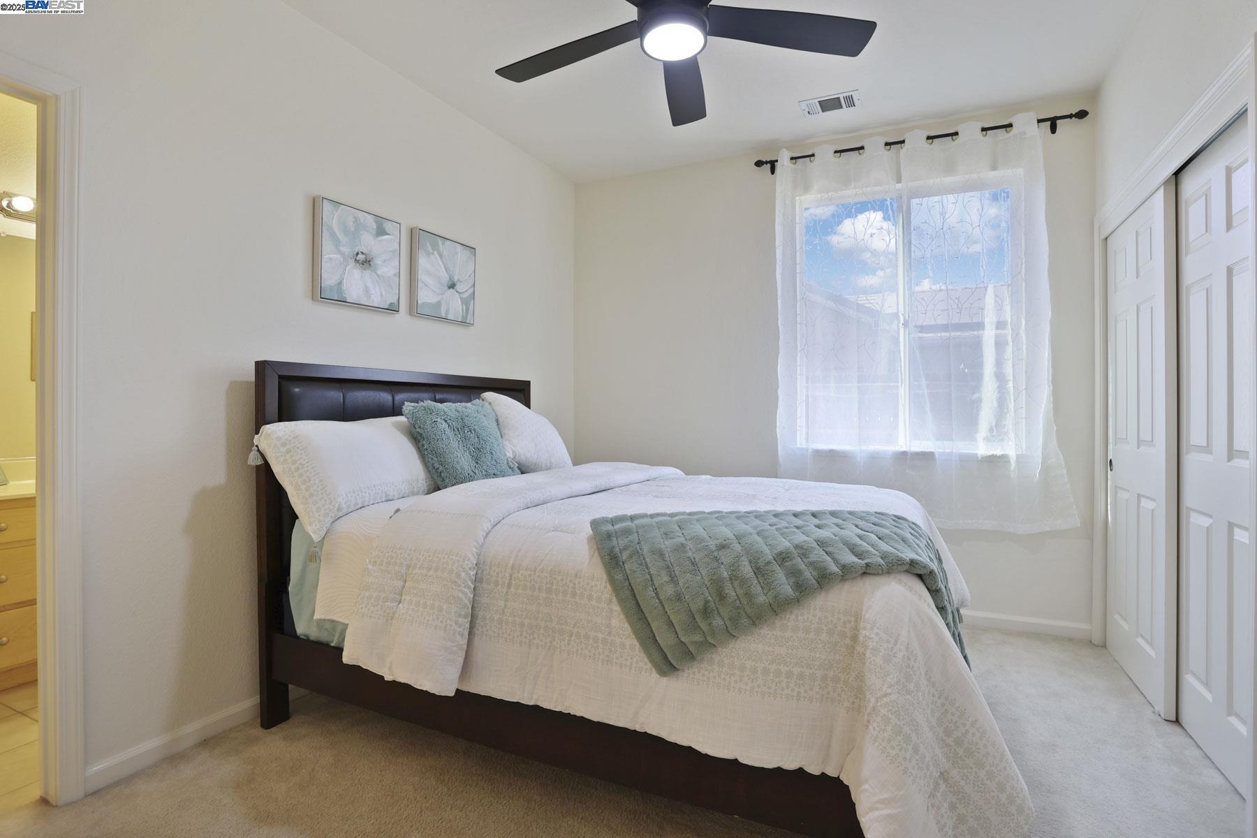 Detail Gallery Image 23 of 57 For 1962 Fountain Square Ave, Manteca,  CA 95337 - 5 Beds | 3/1 Baths