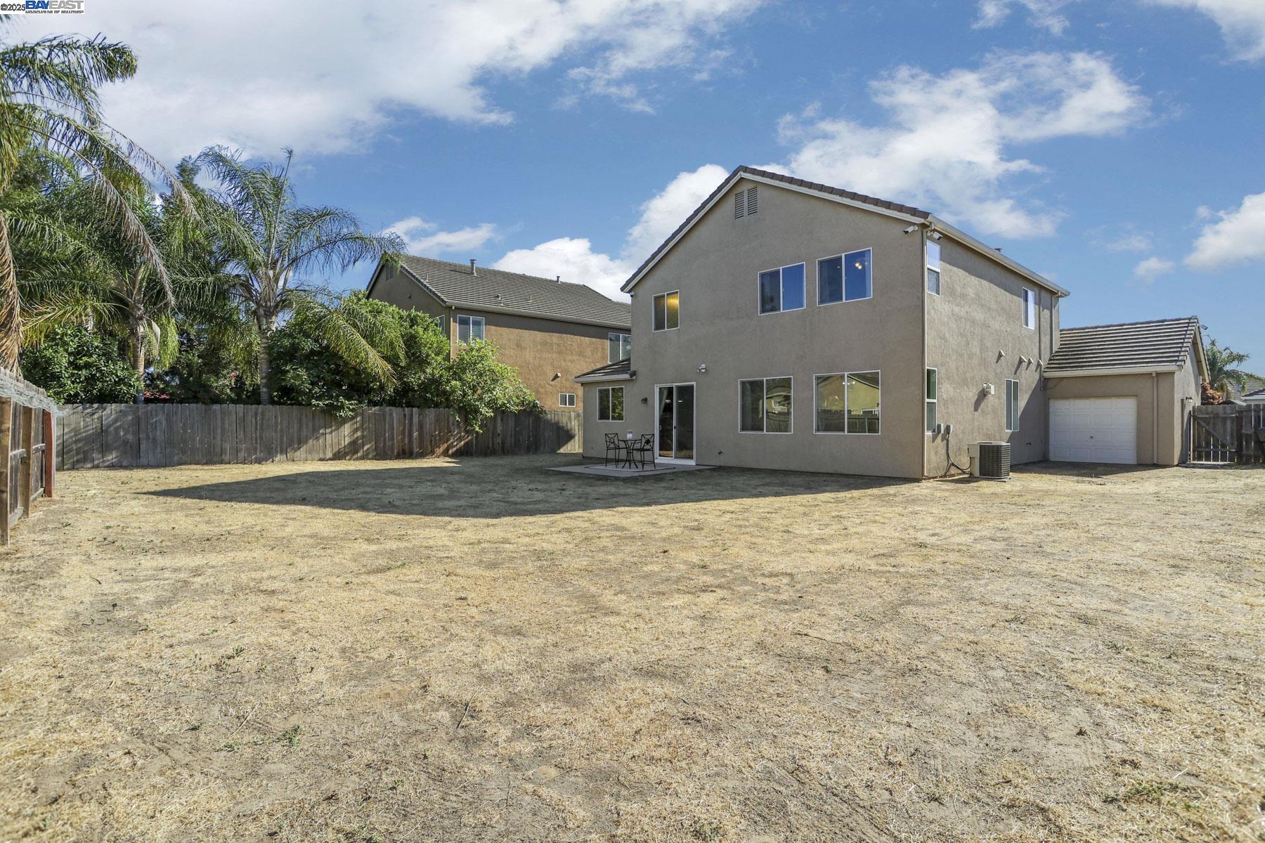 Detail Gallery Image 49 of 57 For 1962 Fountain Square Ave, Manteca,  CA 95337 - 5 Beds | 3/1 Baths