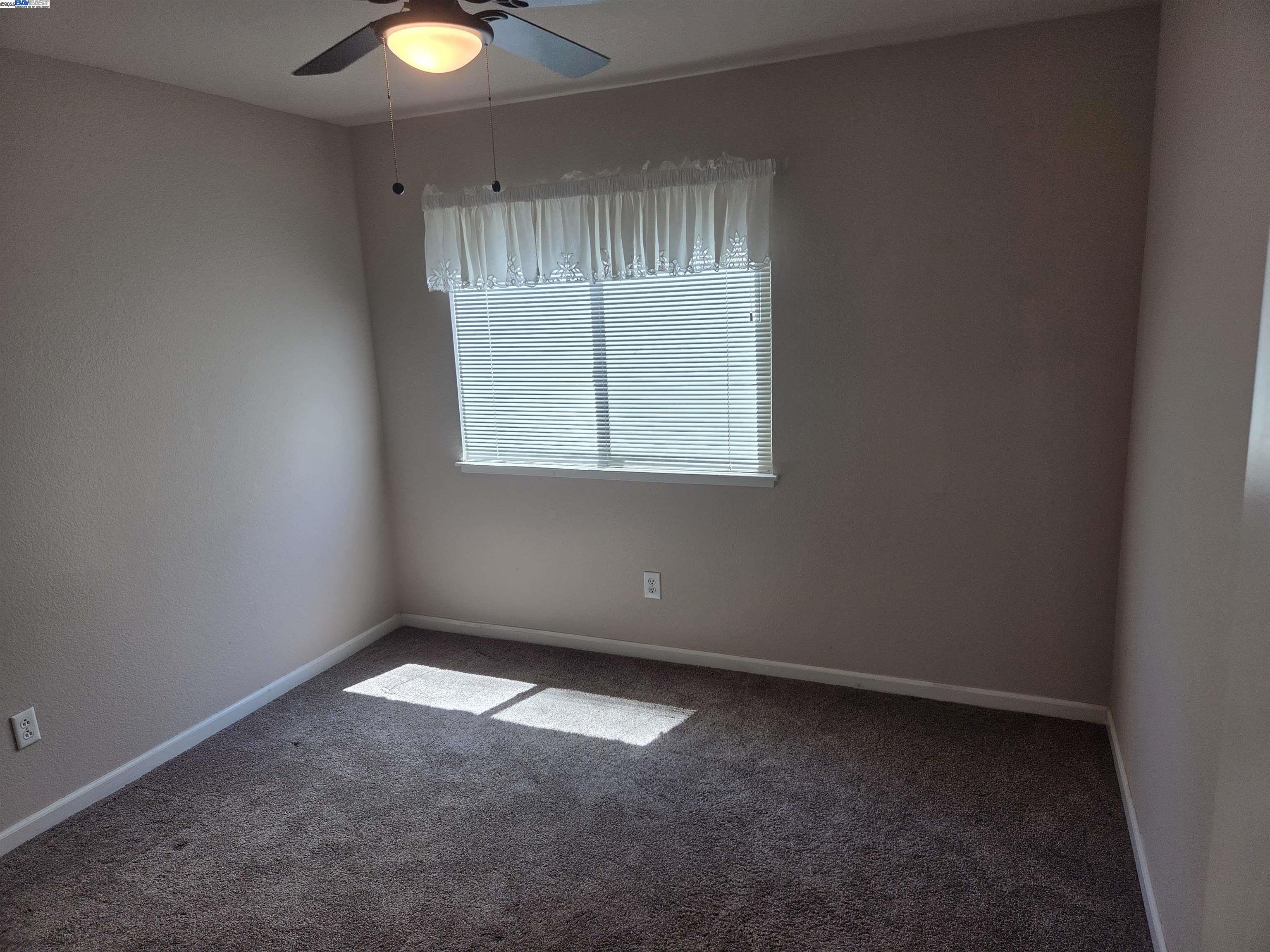 Detail Gallery Image 11 of 37 For 2929 Bluebonnet Ct, Antioch,  CA 94531 - 4 Beds | 2 Baths