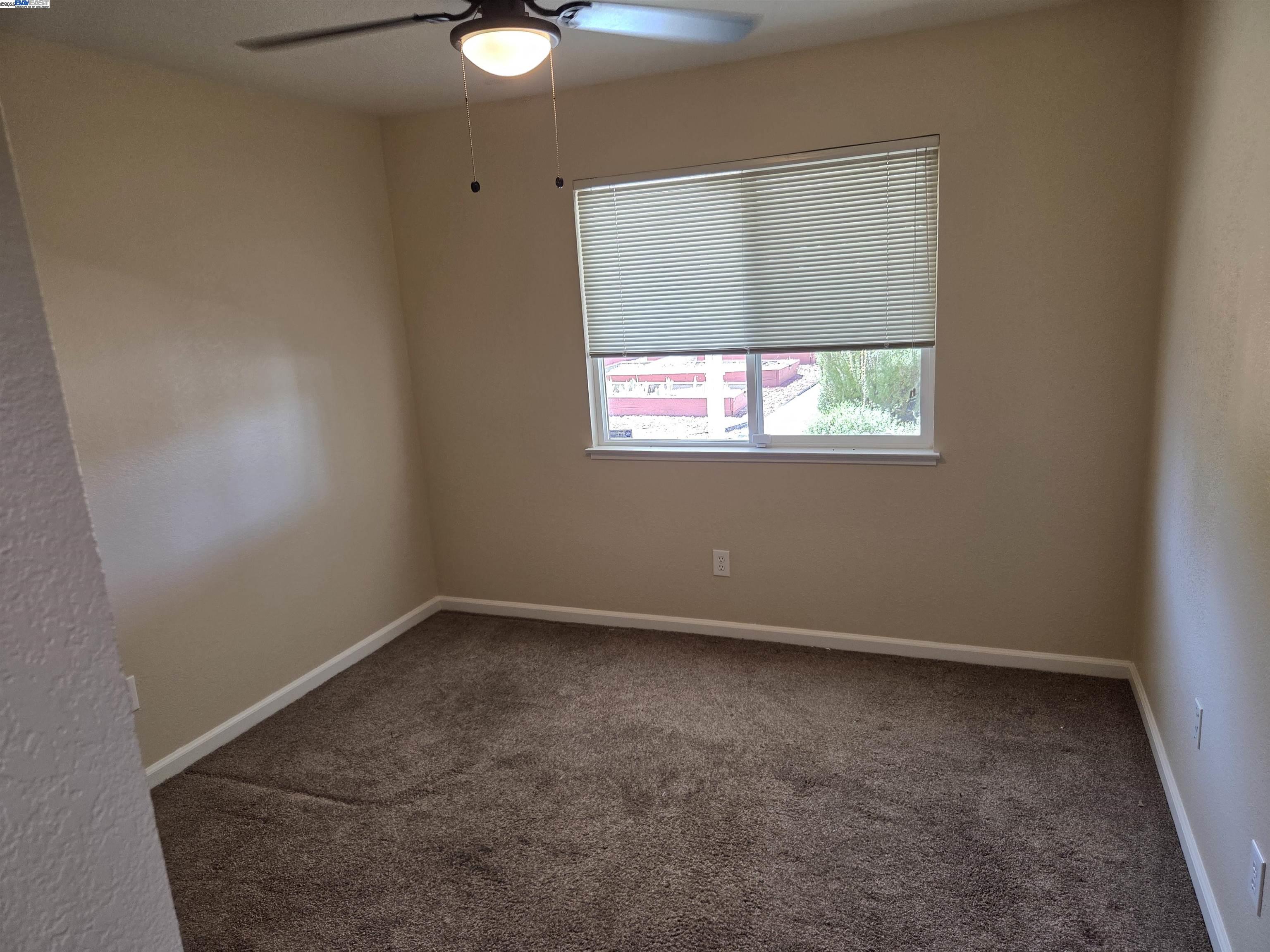 Detail Gallery Image 14 of 37 For 2929 Bluebonnet Ct, Antioch,  CA 94531 - 4 Beds | 2 Baths