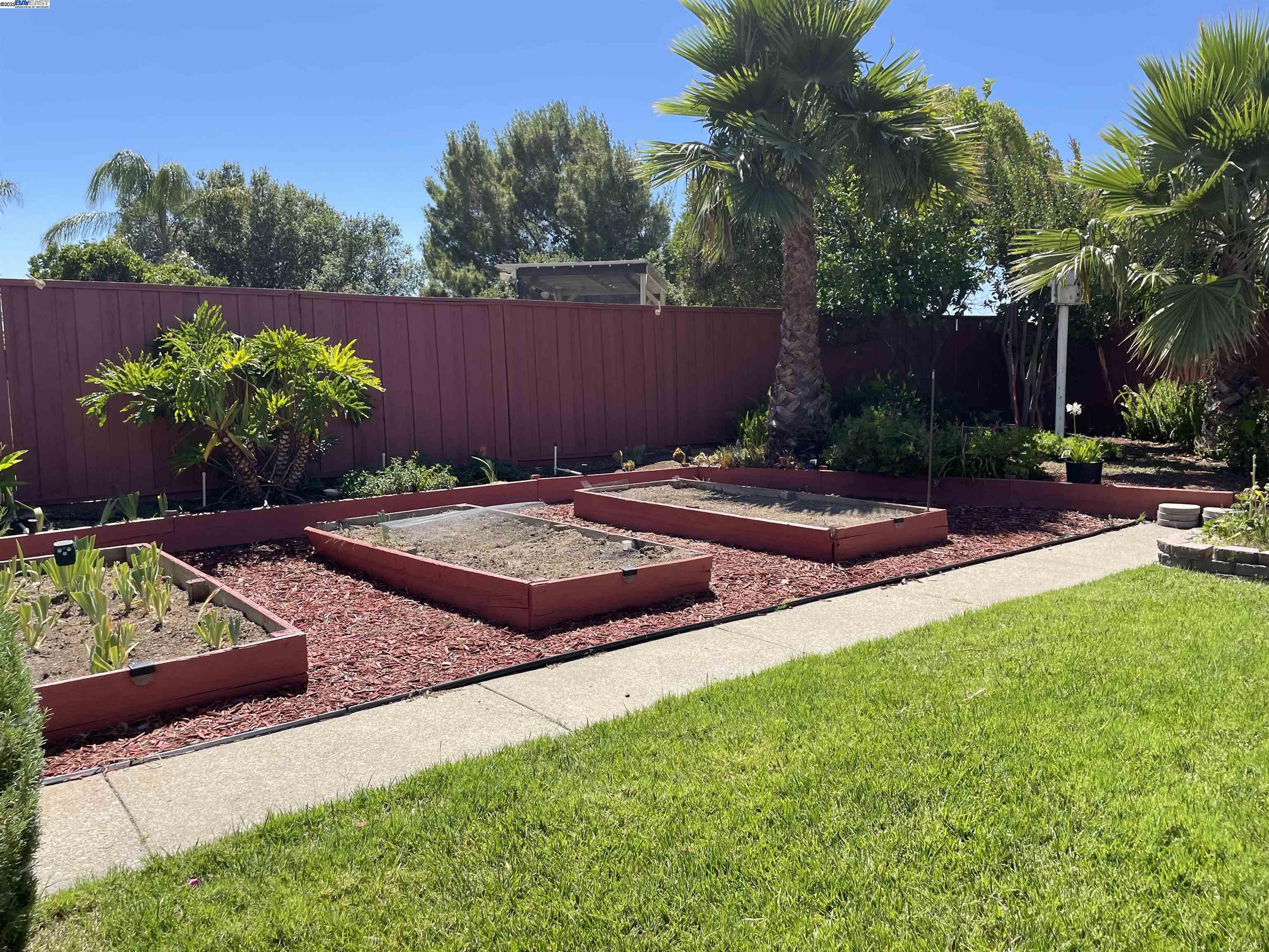 Detail Gallery Image 19 of 37 For 2929 Bluebonnet Ct, Antioch,  CA 94531 - 4 Beds | 2 Baths