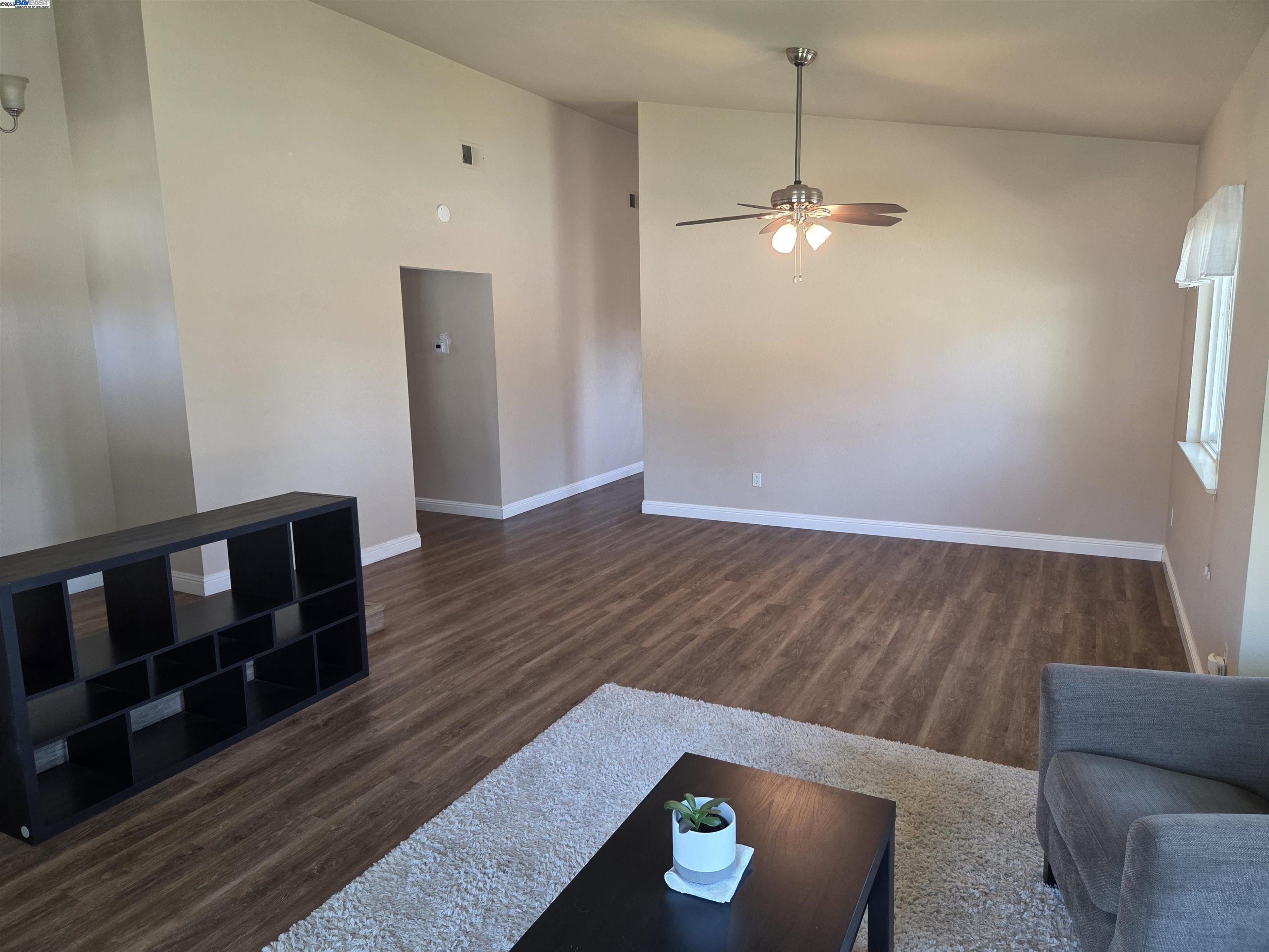 Detail Gallery Image 3 of 37 For 2929 Bluebonnet Ct, Antioch,  CA 94531 - 4 Beds | 2 Baths