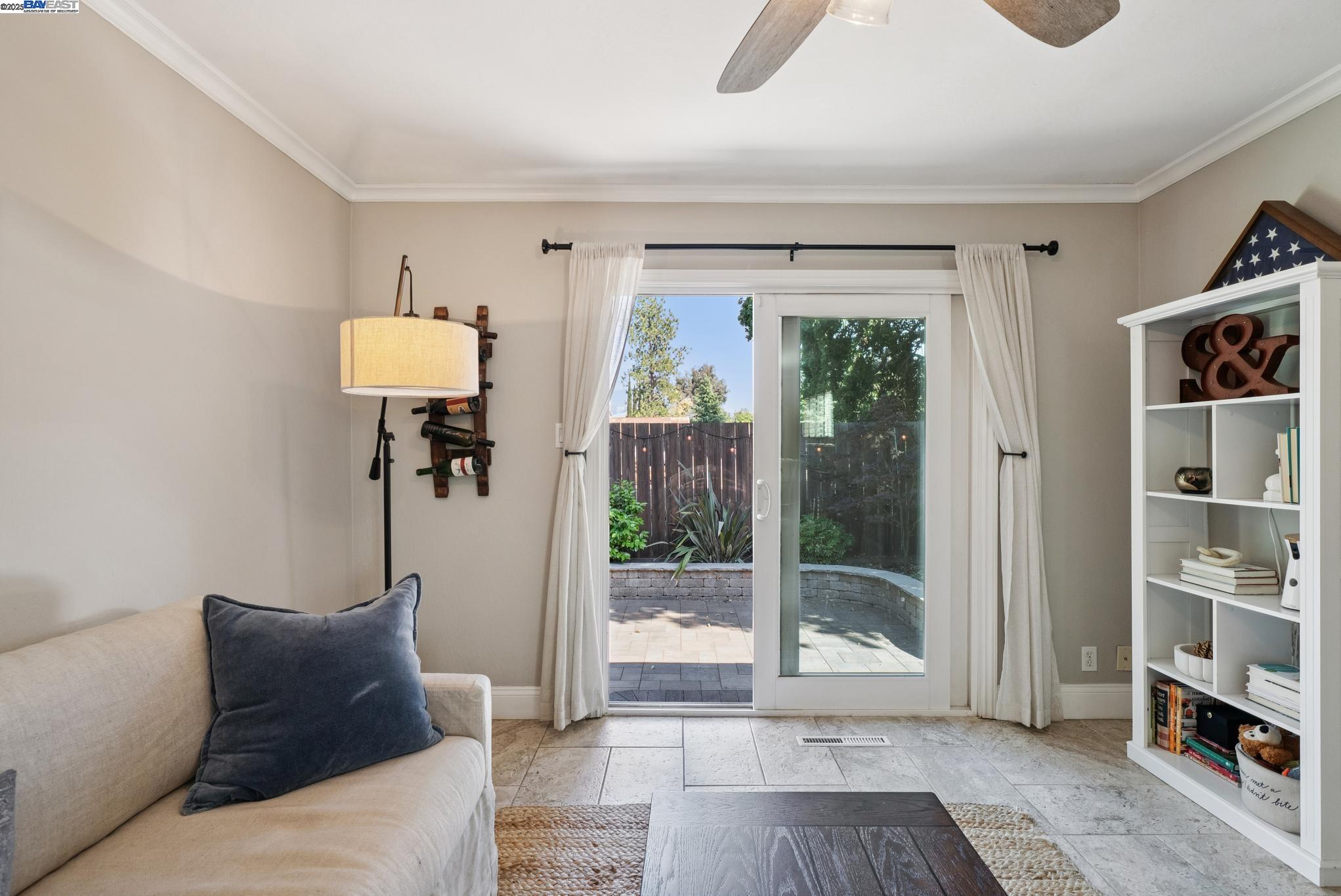 Detail Gallery Image 21 of 44 For 2970 Frayne Lane, Concord,  CA 94518 - 3 Beds | 2 Baths