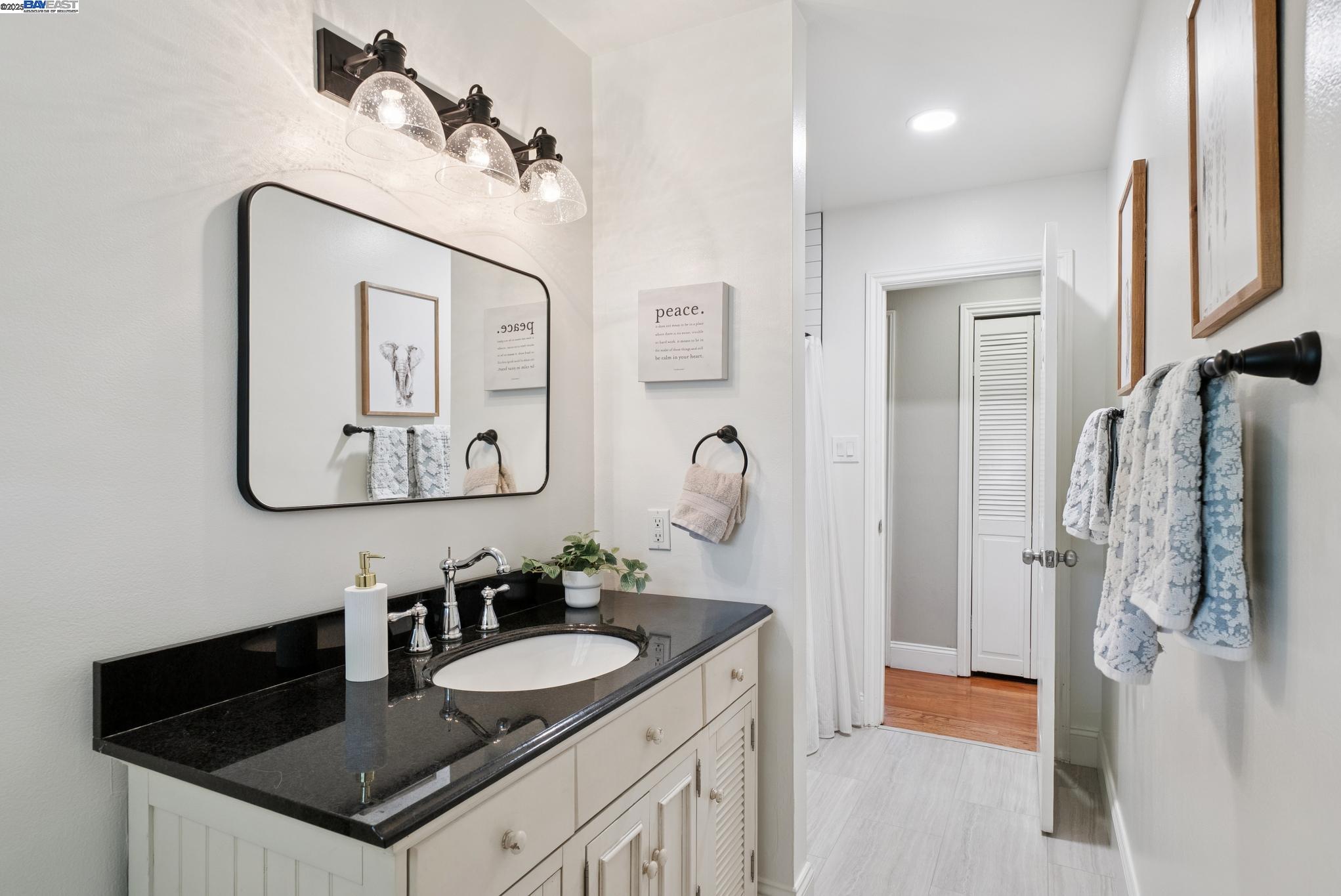 Detail Gallery Image 28 of 44 For 2970 Frayne Lane, Concord,  CA 94518 - 3 Beds | 2 Baths