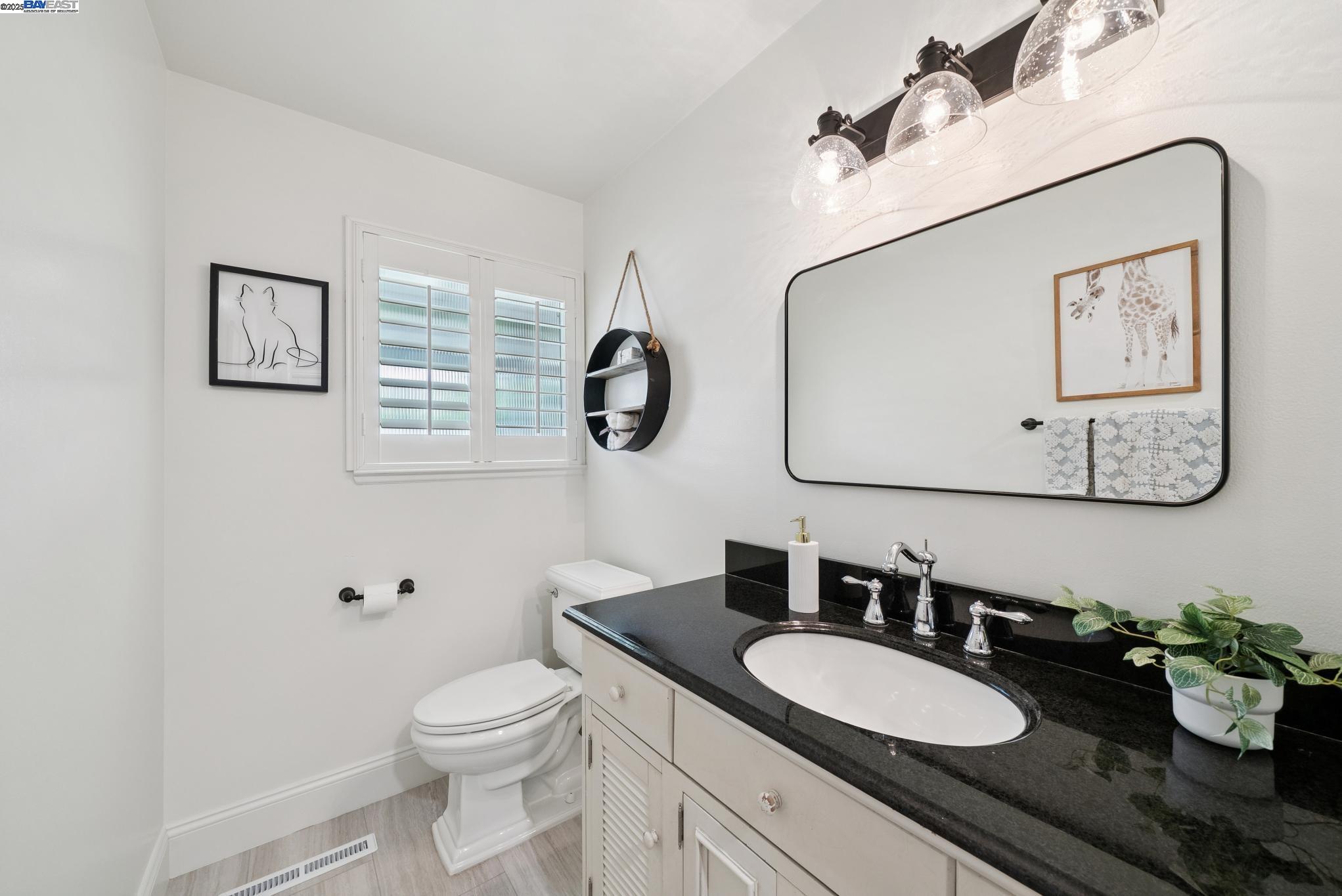 Detail Gallery Image 29 of 44 For 2970 Frayne Lane, Concord,  CA 94518 - 3 Beds | 2 Baths