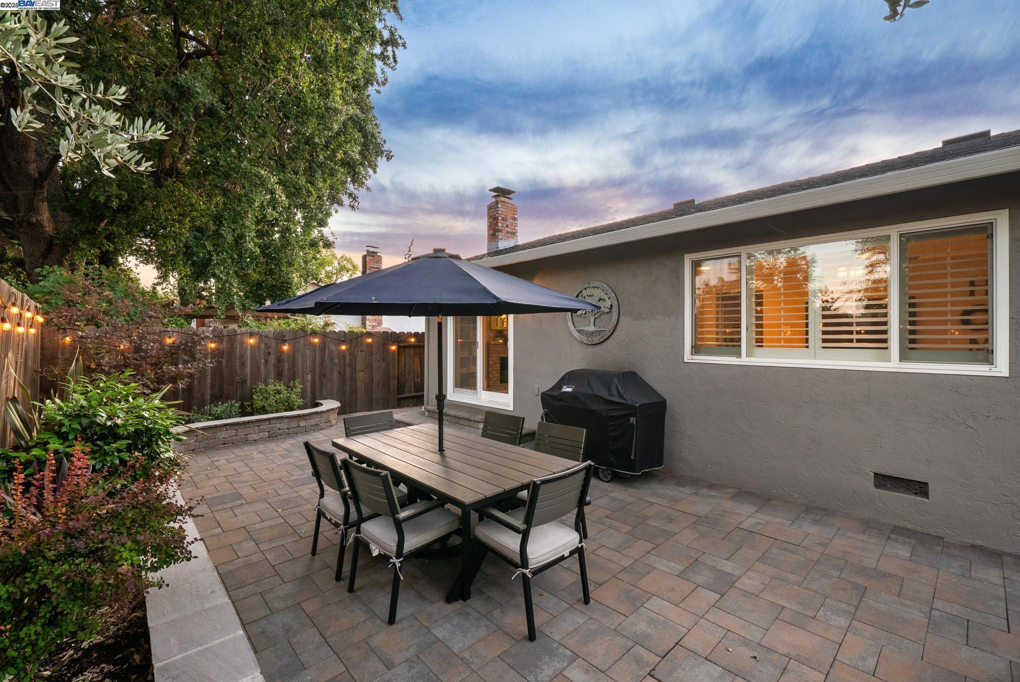 Detail Gallery Image 38 of 44 For 2970 Frayne Lane, Concord,  CA 94518 - 3 Beds | 2 Baths