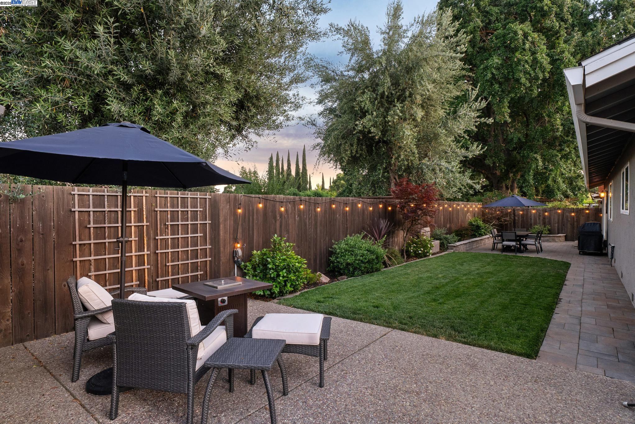 Detail Gallery Image 41 of 44 For 2970 Frayne Lane, Concord,  CA 94518 - 3 Beds | 2 Baths