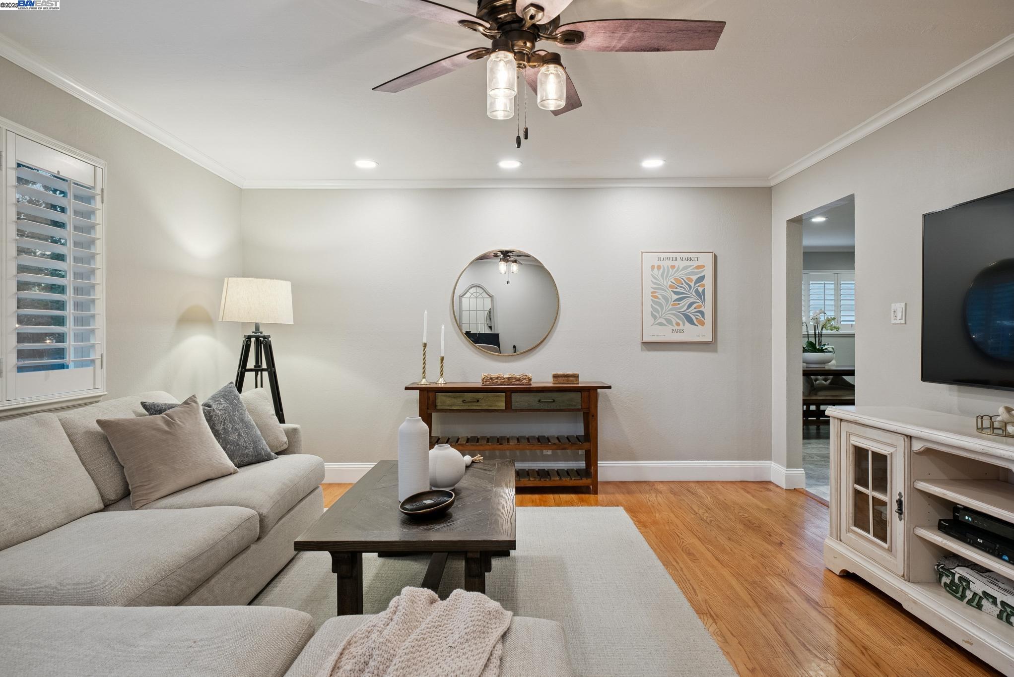 Detail Gallery Image 8 of 44 For 2970 Frayne Lane, Concord,  CA 94518 - 3 Beds | 2 Baths