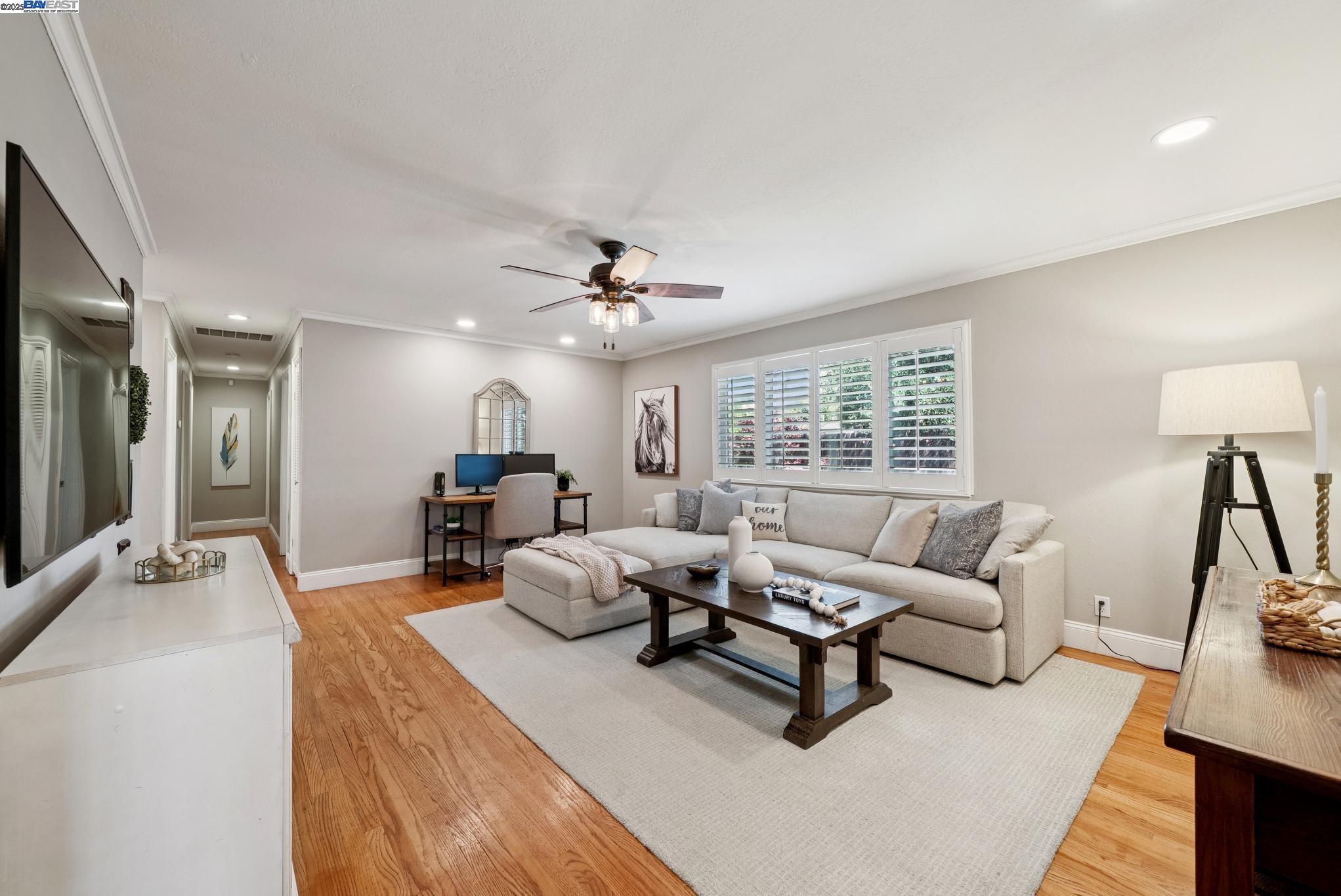 Detail Gallery Image 9 of 44 For 2970 Frayne Lane, Concord,  CA 94518 - 3 Beds | 2 Baths