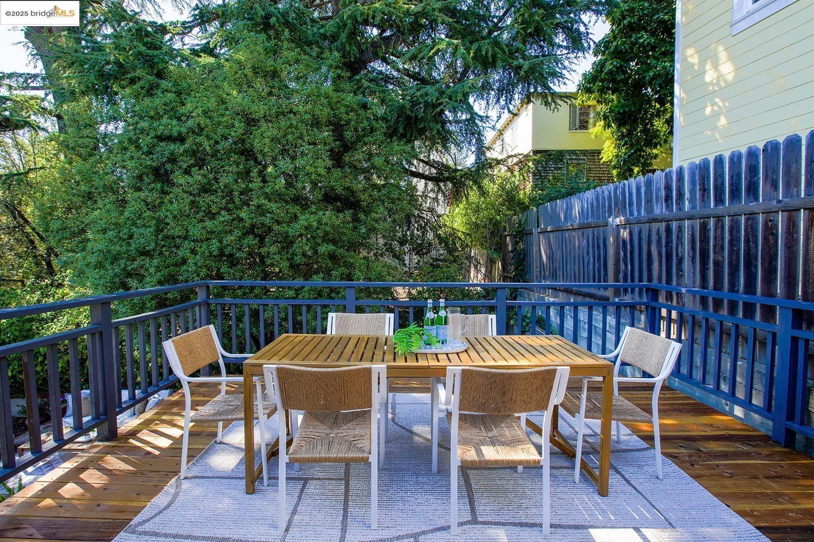 Detail Gallery Image 13 of 40 For 4191 Fruitvale, Oakland,  CA 94602 - 4 Beds | 3 Baths