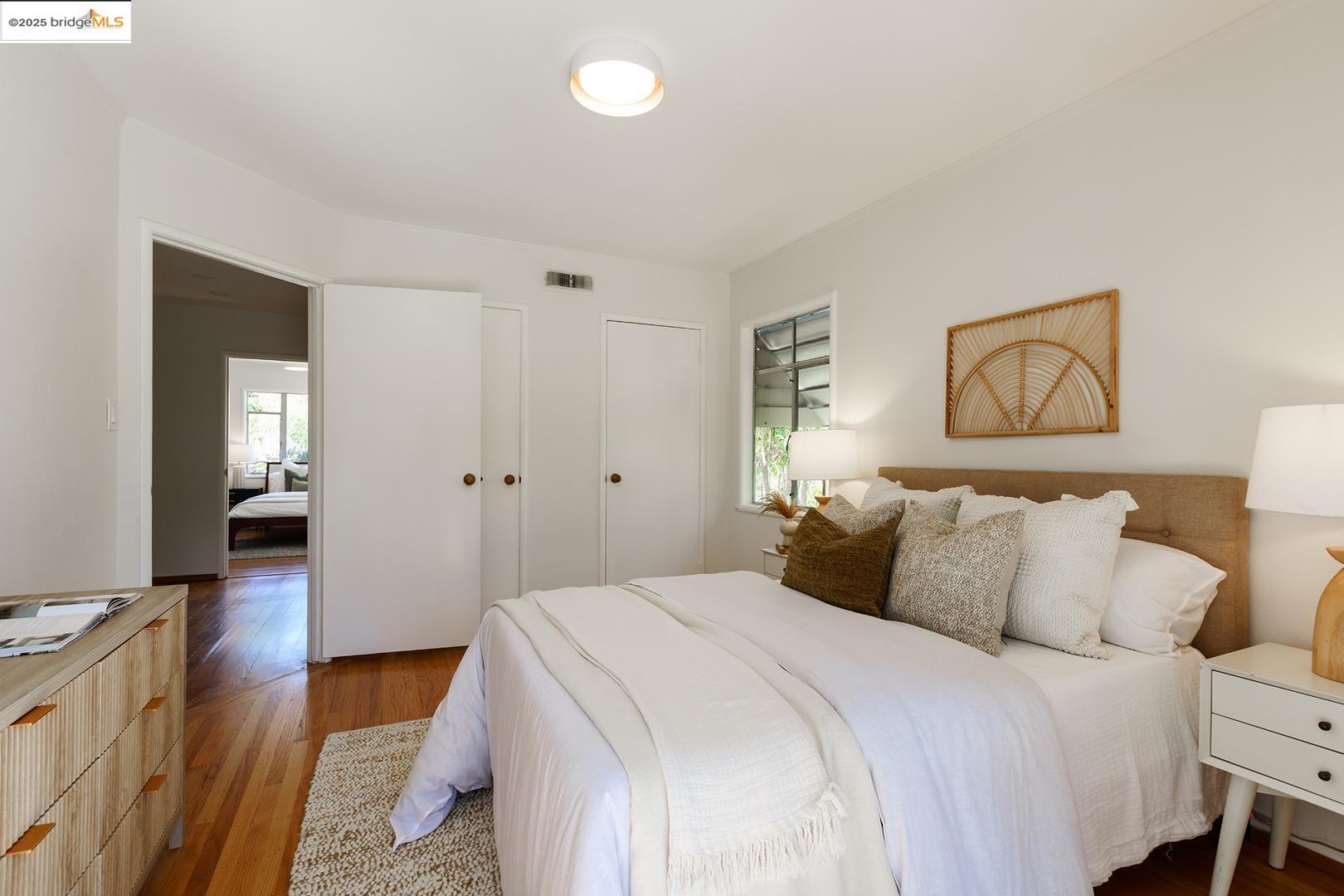Detail Gallery Image 22 of 40 For 4191 Fruitvale, Oakland,  CA 94602 - 4 Beds | 3 Baths