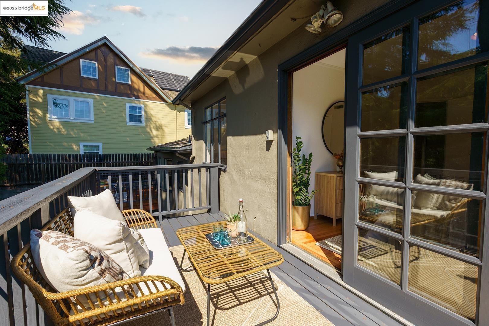 Detail Gallery Image 24 of 40 For 4191 Fruitvale, Oakland,  CA 94602 - 4 Beds | 3 Baths