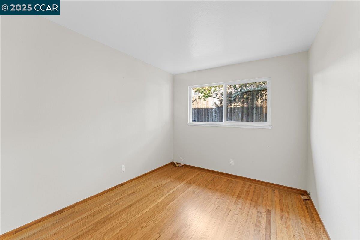 Detail Gallery Image 11 of 26 For 3406 Clearfield Ave, Richmond,  CA 94803 - 3 Beds | 2 Baths