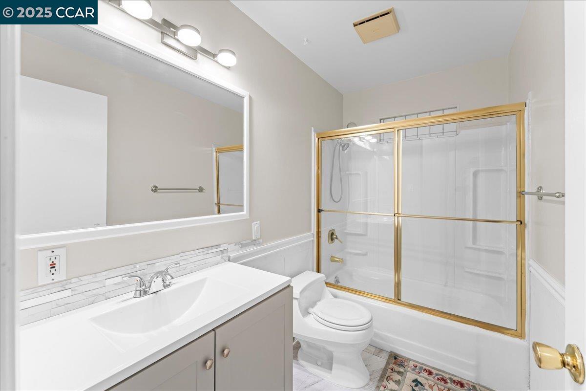 Detail Gallery Image 4 of 26 For 3406 Clearfield Ave, Richmond,  CA 94803 - 3 Beds | 2 Baths
