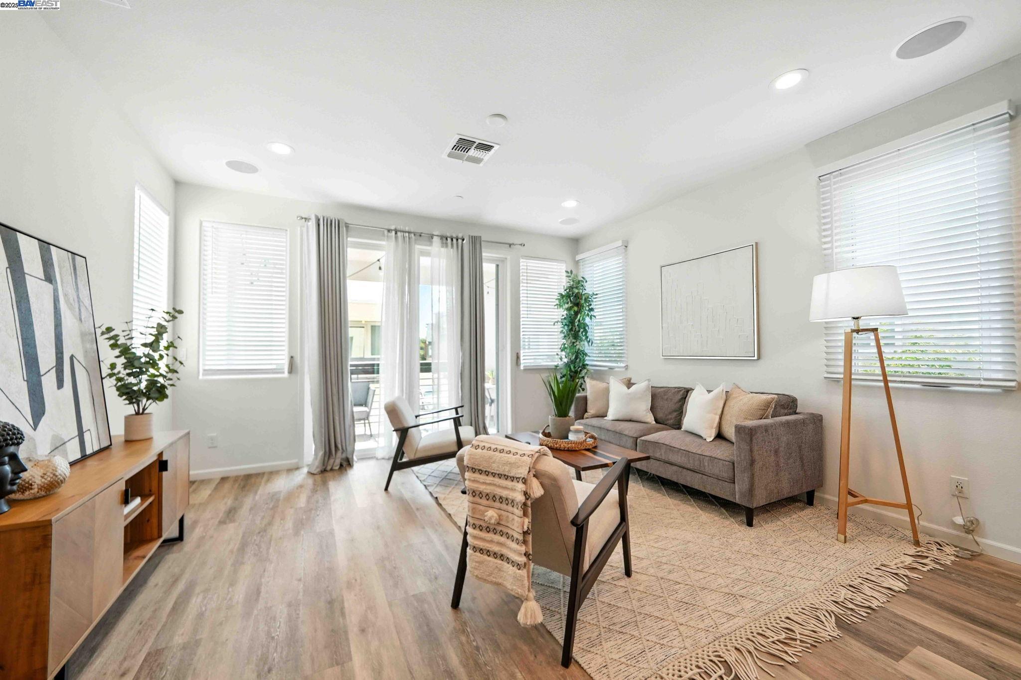 Photo #6: 41104470 Listing 